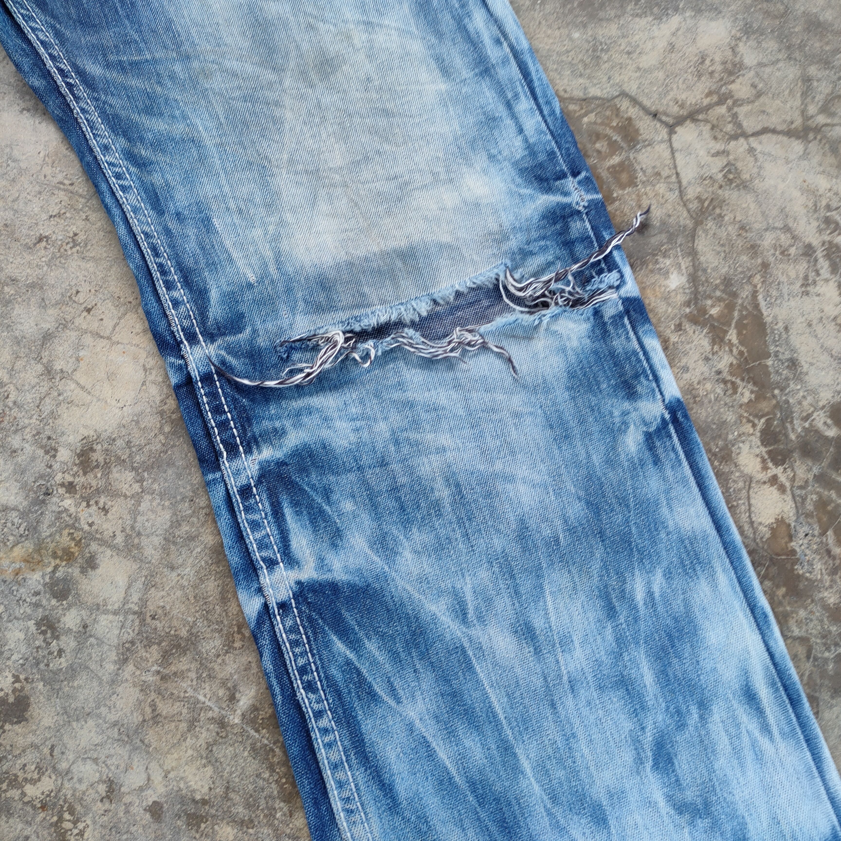 Akademiks × Japanese Brand × Jean VINTAGE AKADEMIKS FADED STORM DISTRESSED JEANS PANTS Size US 34 / EU 50 - 6 Thumbnail