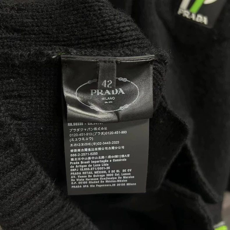 Prada Prada Black and Green Knitted Jacket with Logo -2505 Size US M / EU 48-50 / 2 - 6 Thumbnail