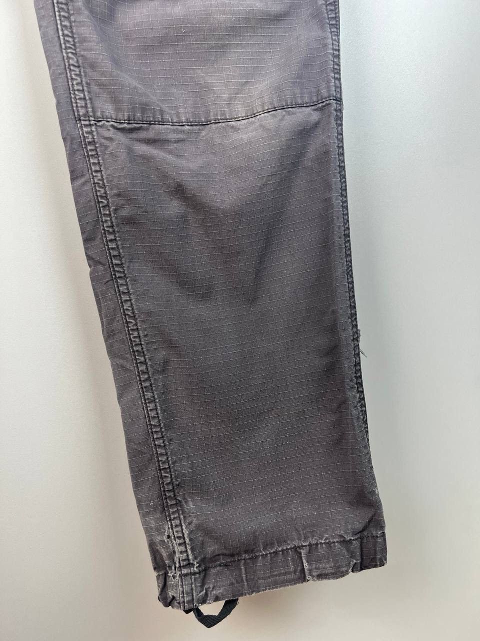 Carhartt Carhartt WIP streetwear Cargo pants size 33/32 Size US 33 - 7 Thumbnail