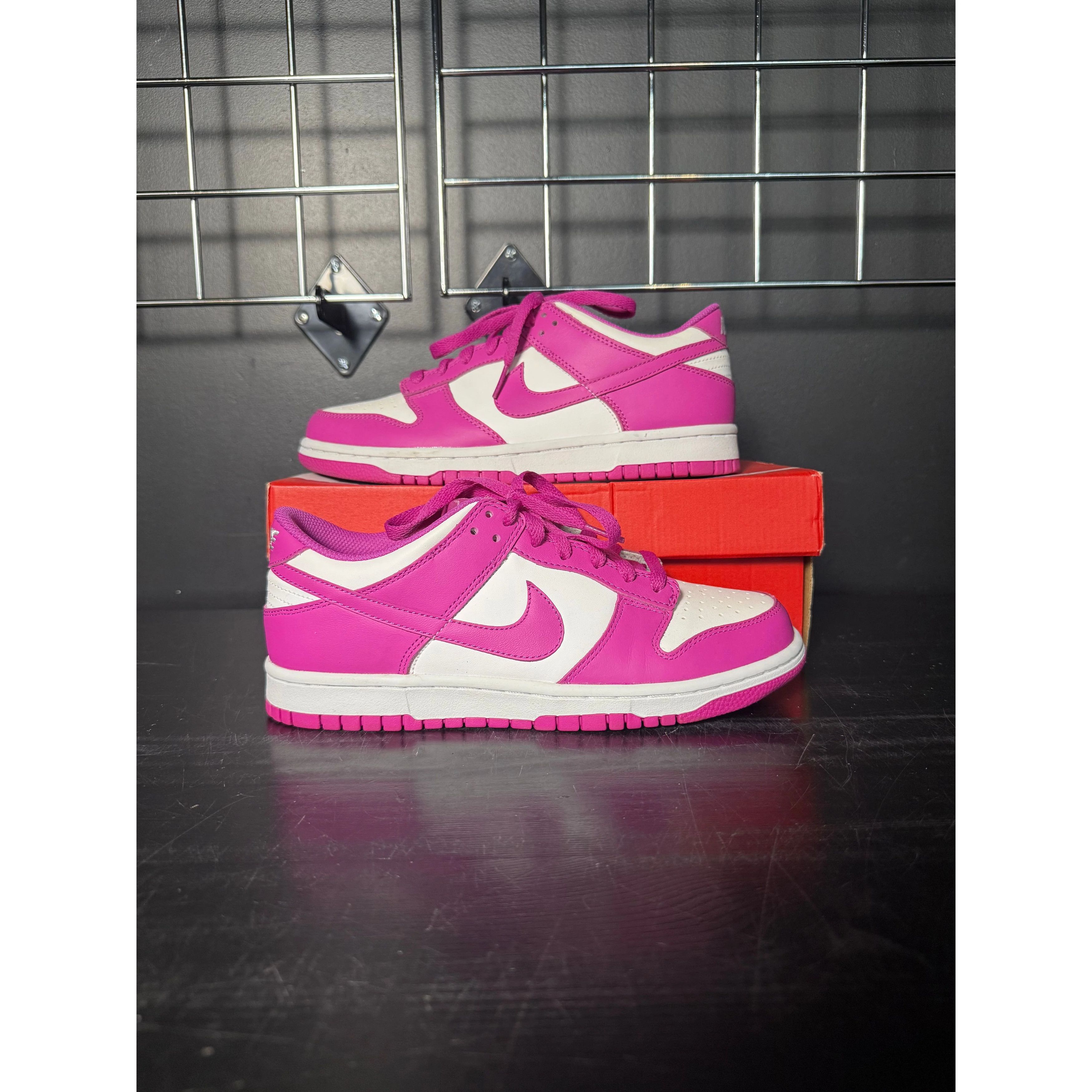 Nike Nike Dunk Low "Laser Fuchsia" (GS) **PRE-OWNED** - Size 7 Size US 7 / EU 40 - 1 Thumbnail