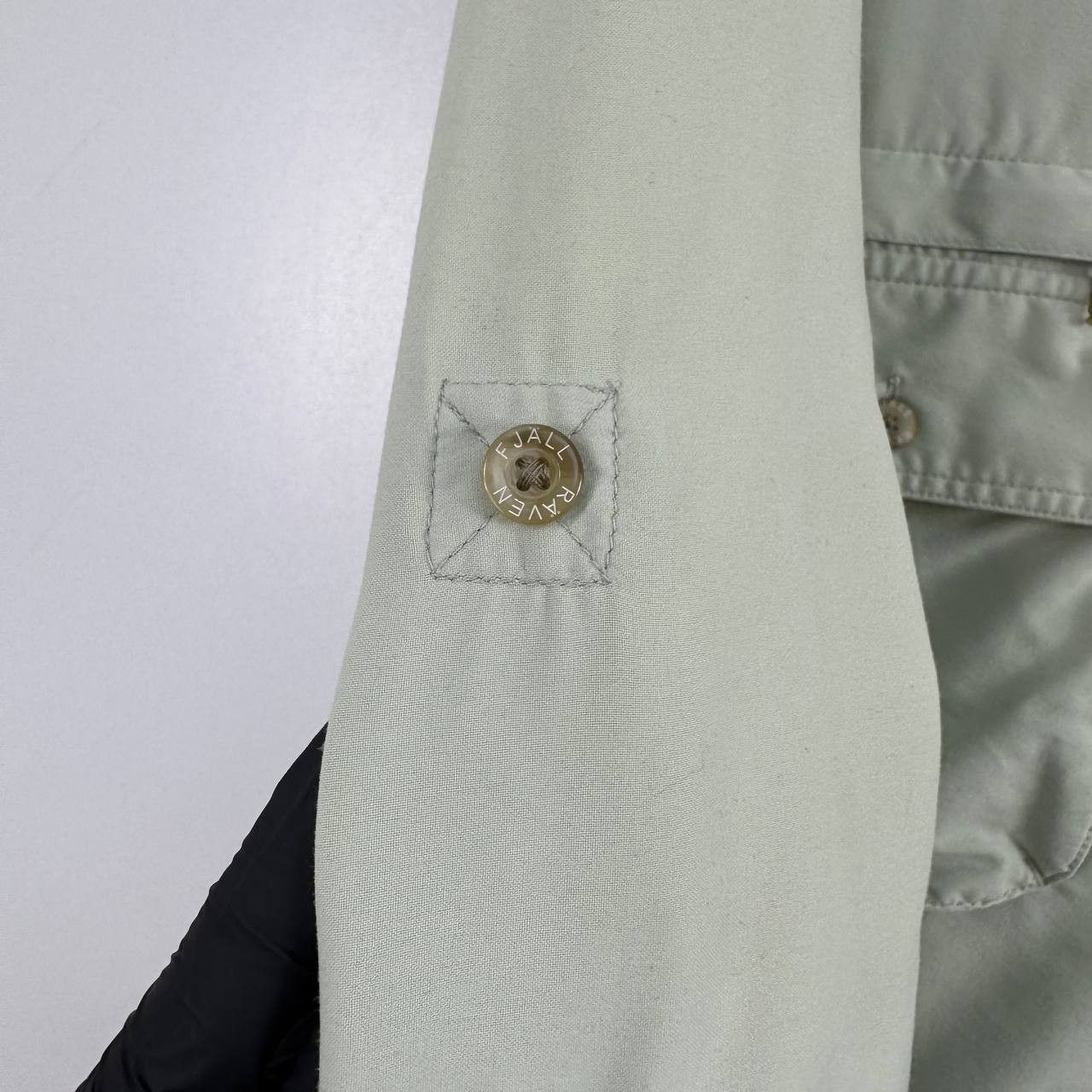 Fjallraven Fjällräven Outdoor Fishing Hiking Shirt Beige Mens Size L Size US L / EU 52-54 / 3 - 5 Thumbnail
