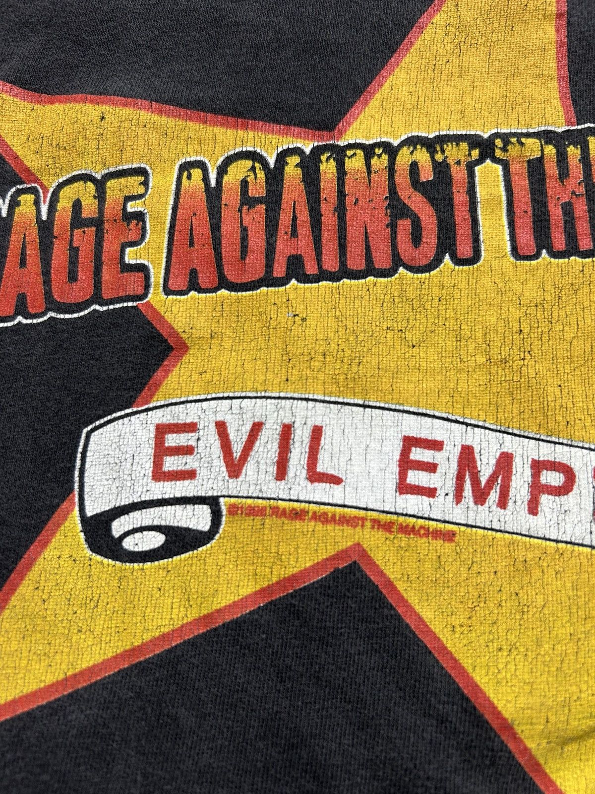 Band Tees × Vintage Vintage 90s Rage Against the Machine Tee Evil Empire 1996 Size US L / EU 52-54 / 3 - 8 Thumbnail