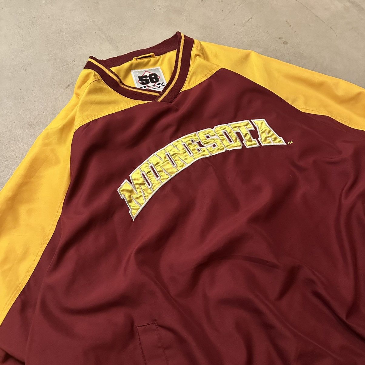 NCAA Vintage Y2K University of Minnesota Gophers Windbreaker Size US XXL / EU 58 / 5 - 1 Thumbnail