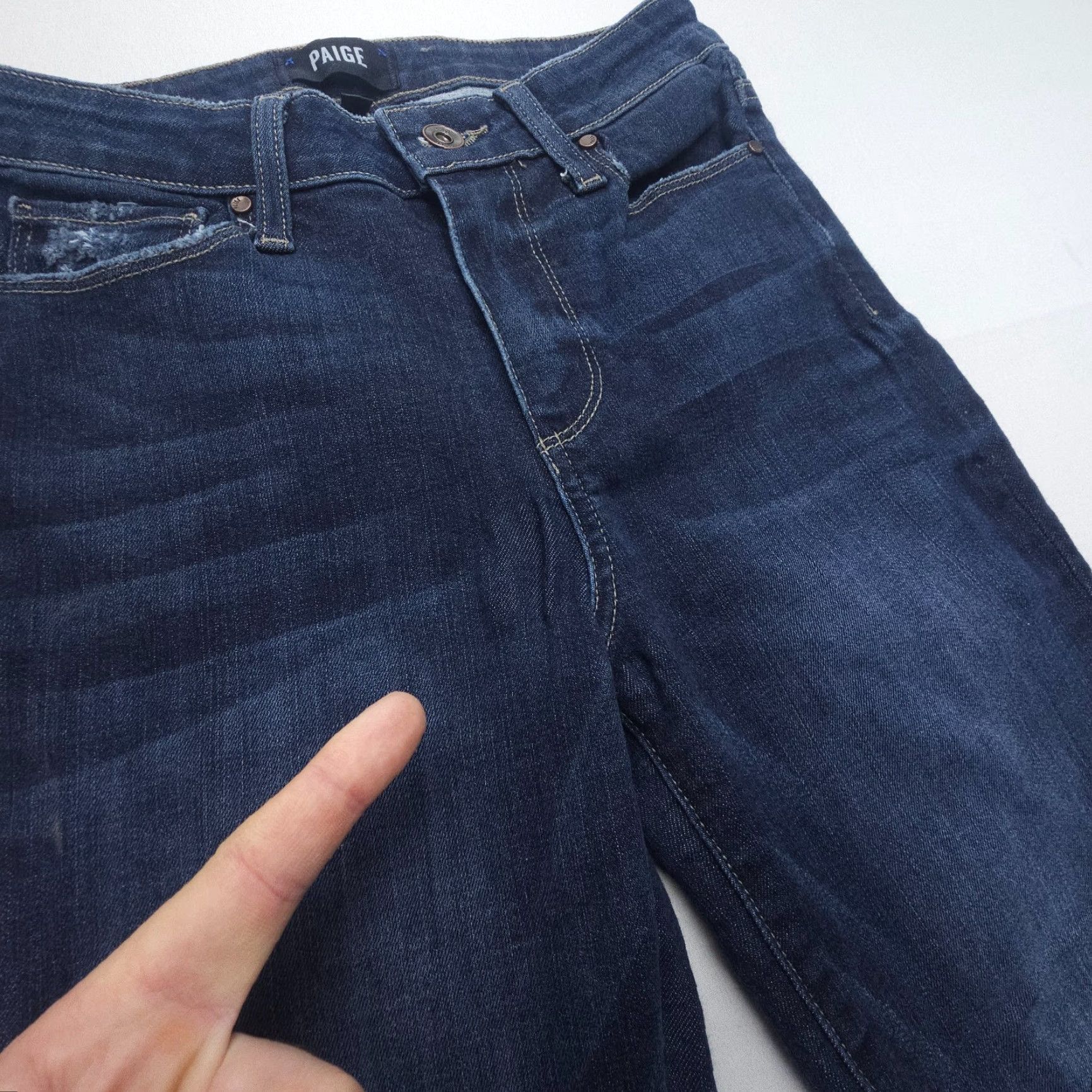 Paige Paige Colette Crop Flare Jeans Size 26 Dark Wash Stretch Denim Blue Raw Hem Mid Size 26" / US 2 / IT 38 - 3 Thumbnail
