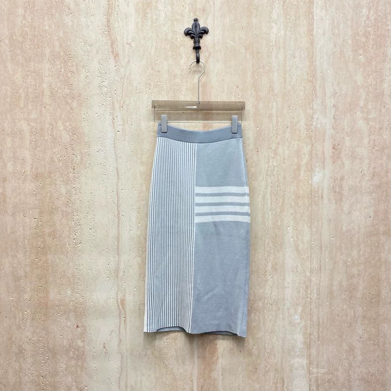 Thom Browne Thom Browne Semi-slip dress with sequins Size 25" / US 0 / IT 36 - 1 Thumbnail