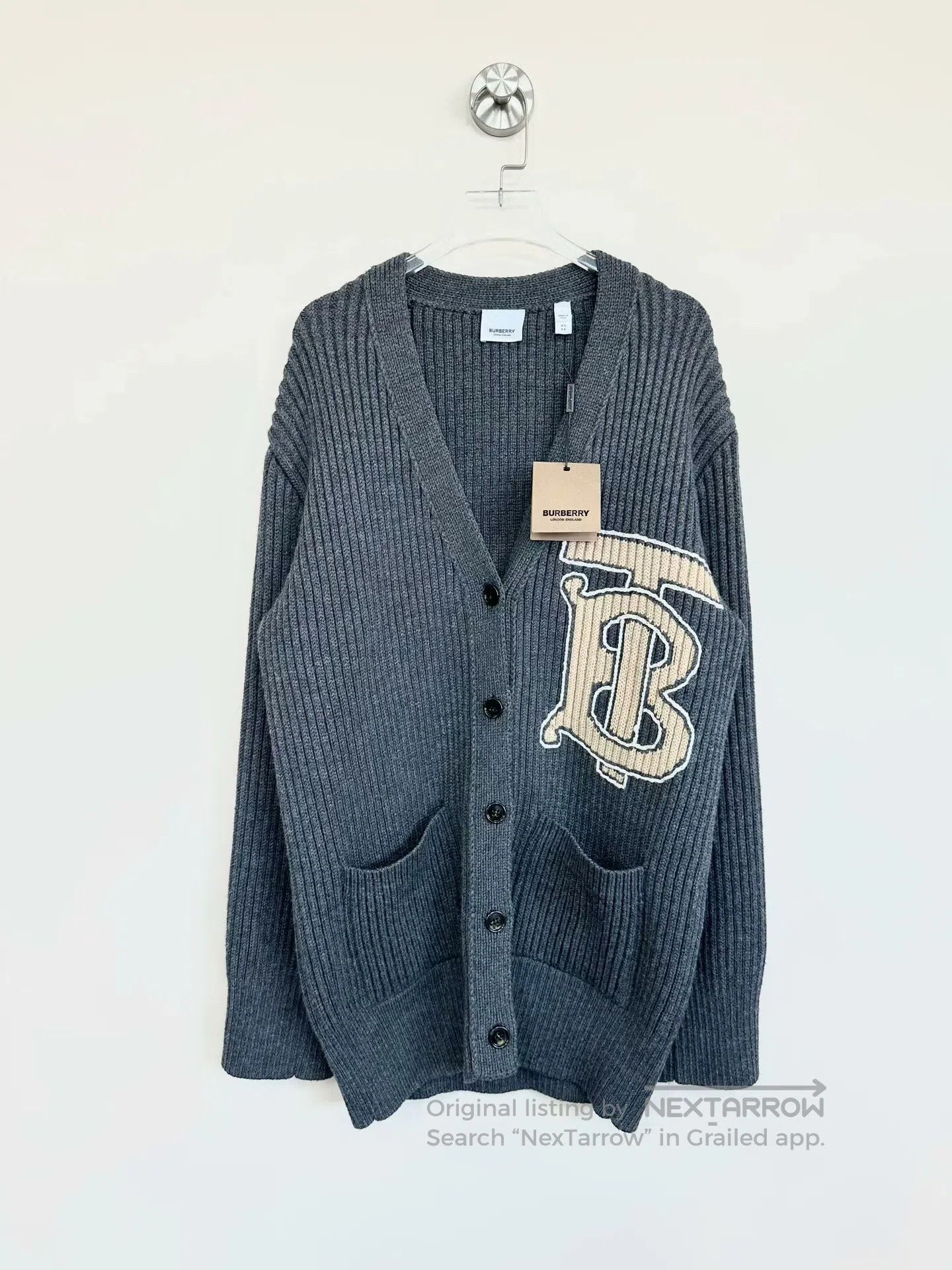 Burberry Burberry Dark grey wool knit cardigan with large letter lo Size XS / US 0-2 / IT 36-38 - 1 Thumbnail