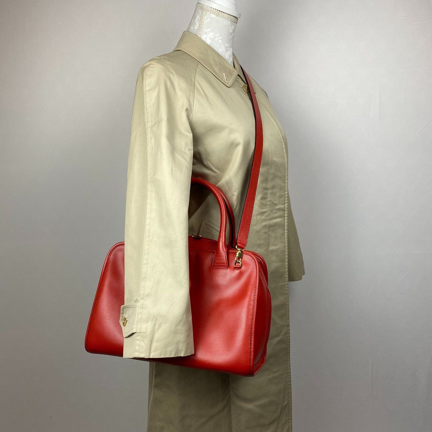 Celine Celine Red Leather 2-way Handbag Size ONE SIZE - 25 Thumbnail