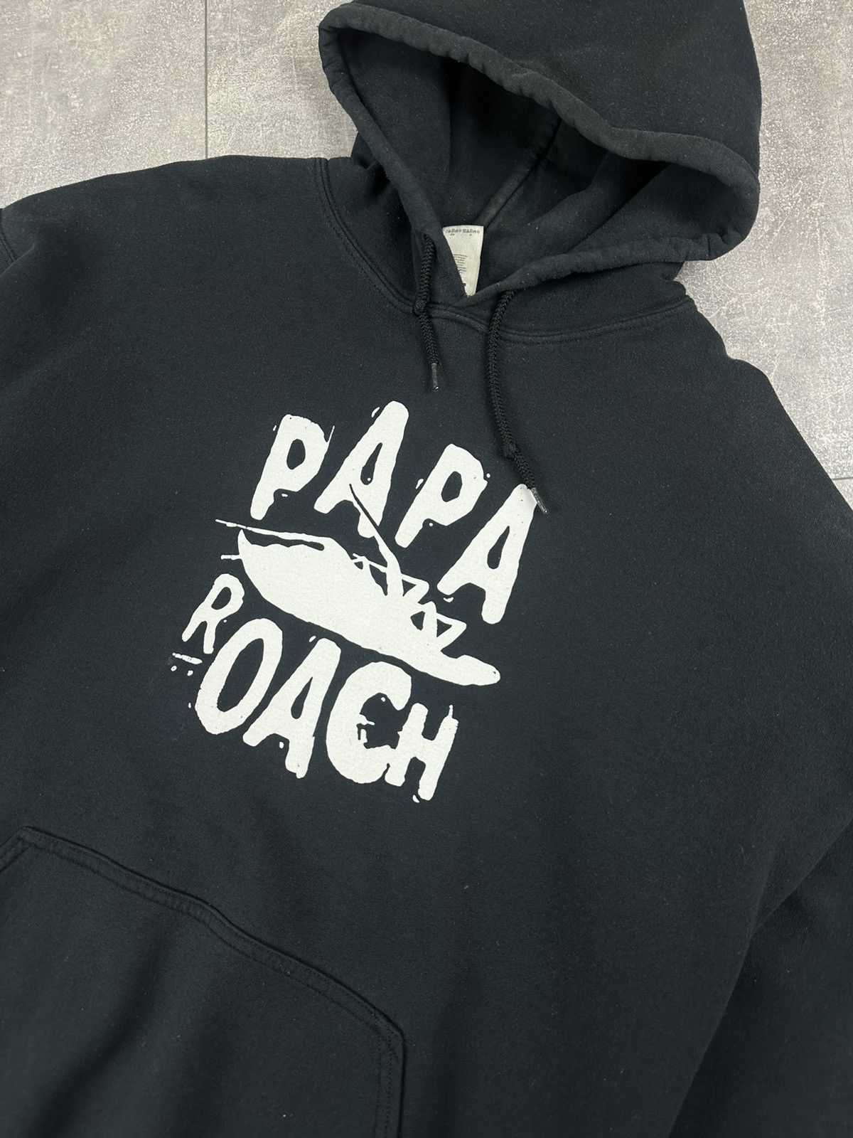 Gildan Papa-Roach mens Band Rock Vintage Retro Blanc Hoodie Size US XL / EU 56 / 4 - 5 Thumbnail