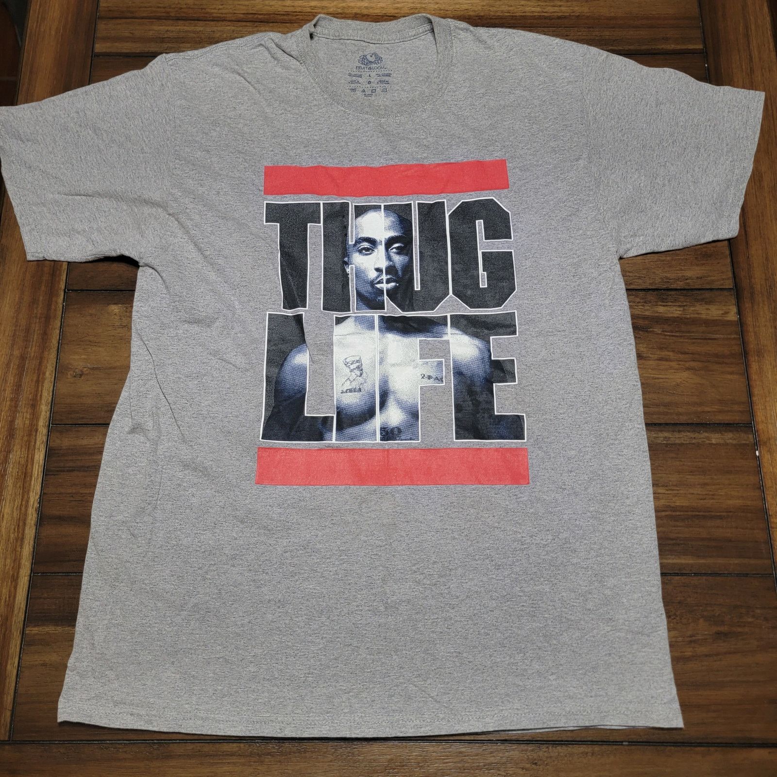 Fruit Of The Loom 2 Pac Unisex Tee (Fruit Of the Loom) "Thug Life" -Size Large Size US L / EU 52-54 / 3 - 1 Thumbnail