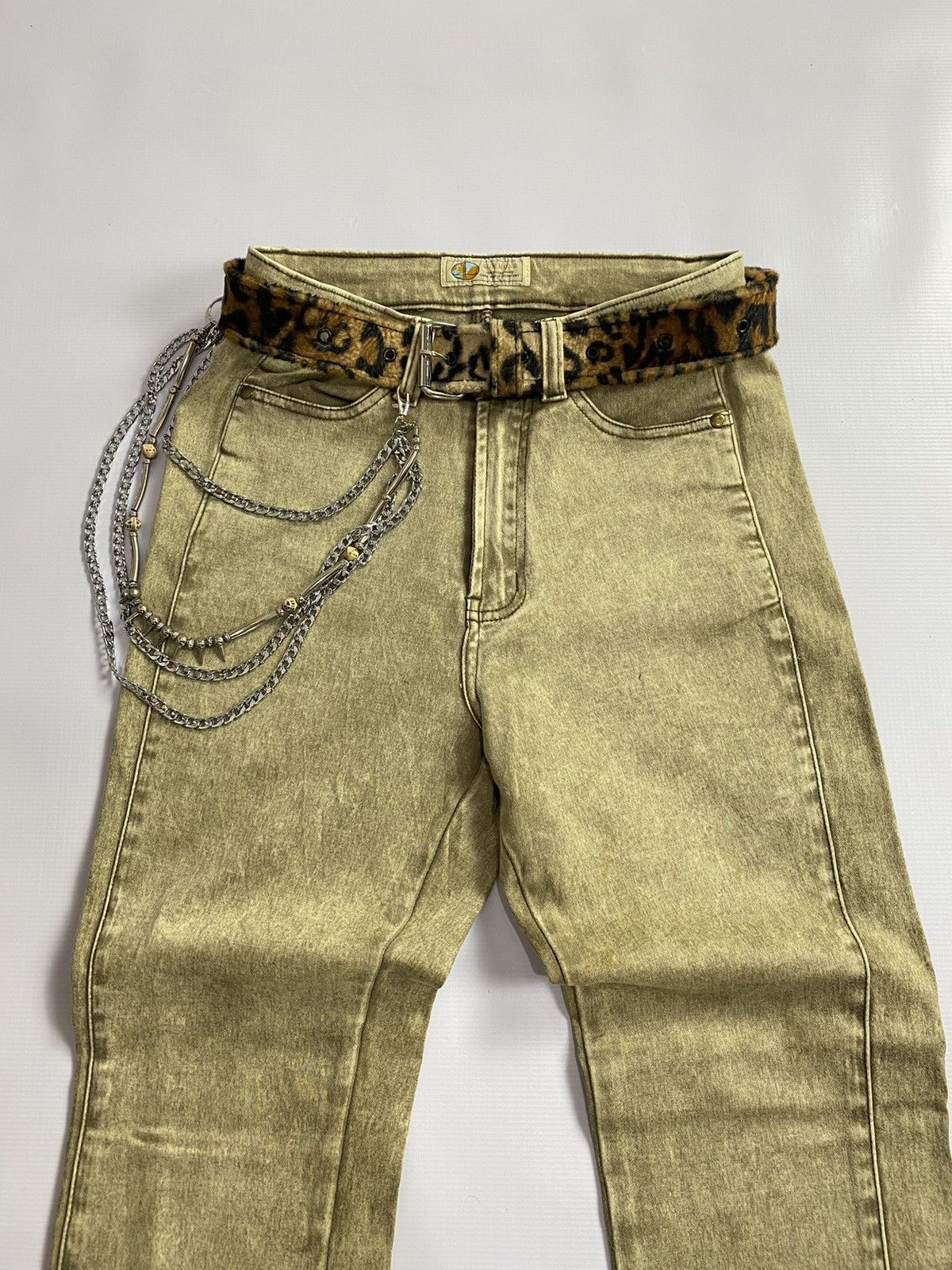 If Six Was Nine × Japanese Brand × Le Grande Bleu (L.G.B.) 2000s Sun Rose Flare Mudwash Pant Size US 27 - 3 Thumbnail
