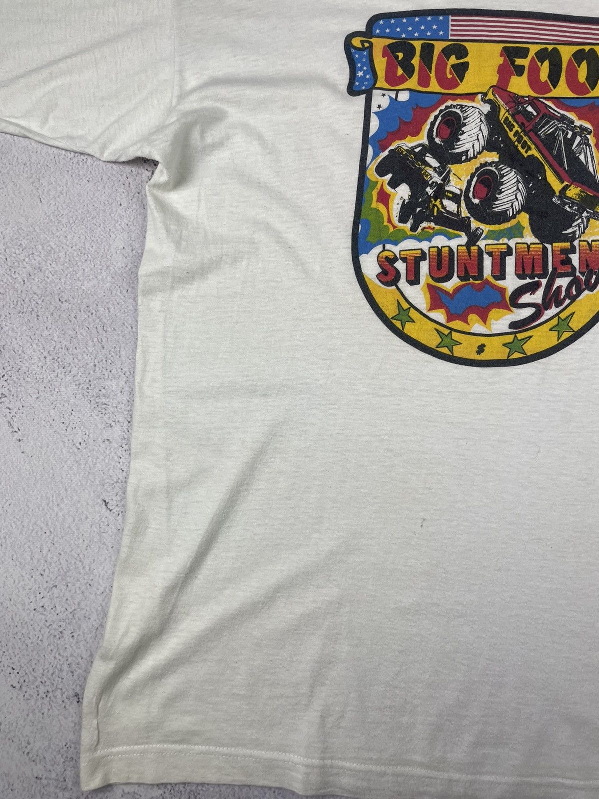 Band Tees × Vintage Vintage Big Foot Stuntmen Shirt 90s USA M Distressed Stained Size US M / EU 48-50 / 2 - 10 Thumbnail