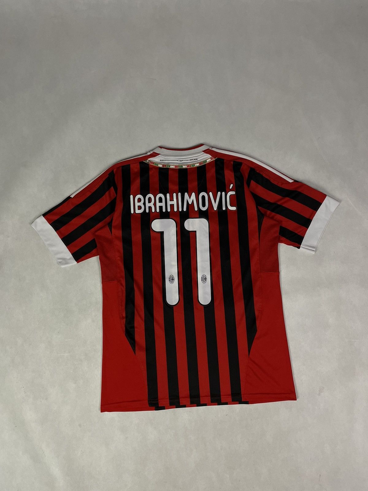 Adidas Vintage Adidas Imbrahimovic #11 Soccer Football Jersey Size US M / EU 48-50 / 2 - 1 Thumbnail