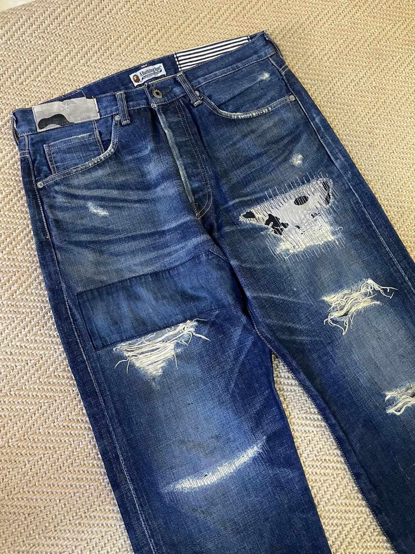 Bape BAPE ZOZO EXCLUSIVE NIGO DAMAGED PATCHWORK WASHED JEANS M Size US 32 / EU 48 - 3 Thumbnail