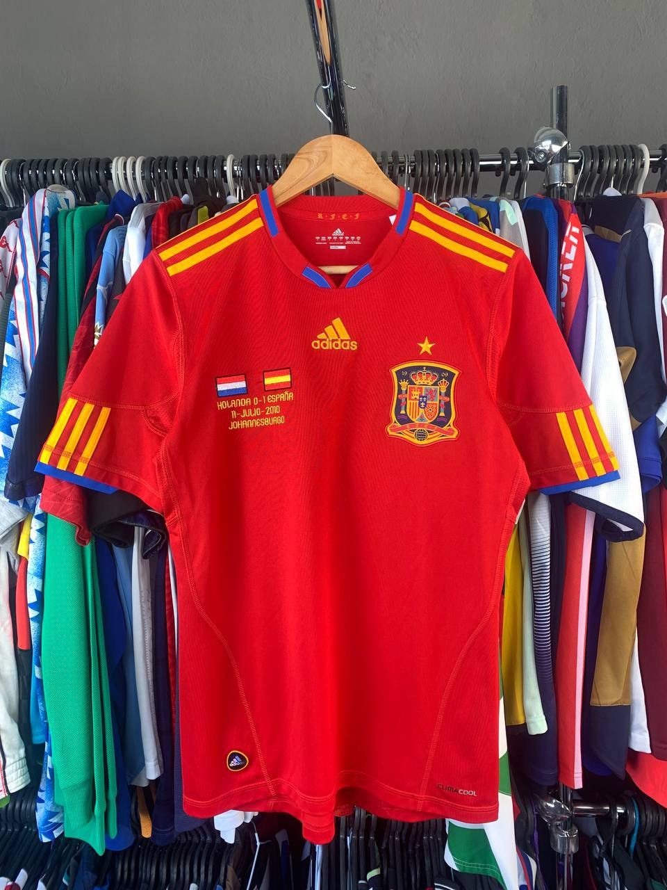 Adidas 2013/14 ADIDAS SPAIN TRAINING SOCCER FOOTBALL JERSEY SHIRT Size US L / EU 52-54 / 3 - 13 Thumbnail