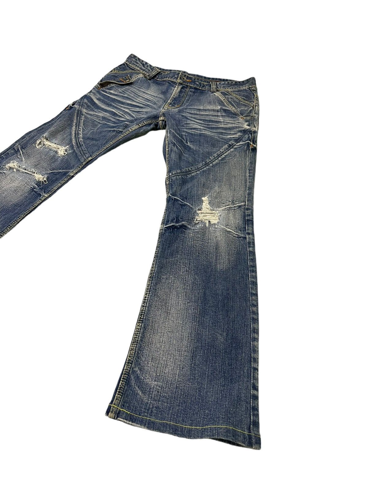 Japanese Brand Flare Jeans Nicole Club Distress Low Rise Boot Cut 7🟦1 Size US 35 - 3 Thumbnail