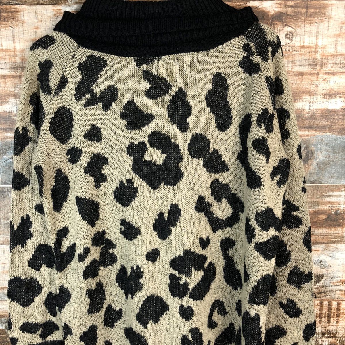 Homespun Knitwear × Japanese Brand Loola Loloars Leopard Turtle Neck Knitwear #A1964 Size US M / EU 48-50 / 2 - 5 Thumbnail