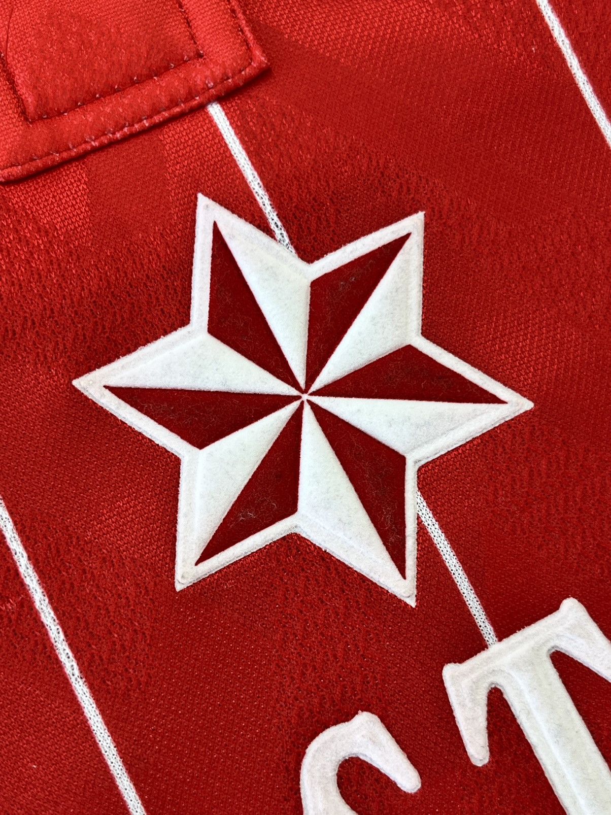 Umbro Vintage Nottingham Forest 1992 Home Retro Soccer Jersey 90s Size US XL / EU 56 / 4 - 4 Thumbnail