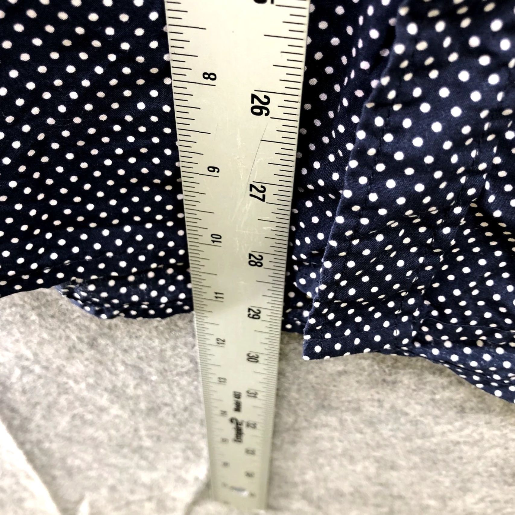 Uniqlo Uniqlo Button Down Shirt Mens M Long Sleeve Navy Blue White Polka Dot Cotton Button-Up Collared Pocketed Casual Size US M / EU 48-50 / 2 - 8 Thumbnail