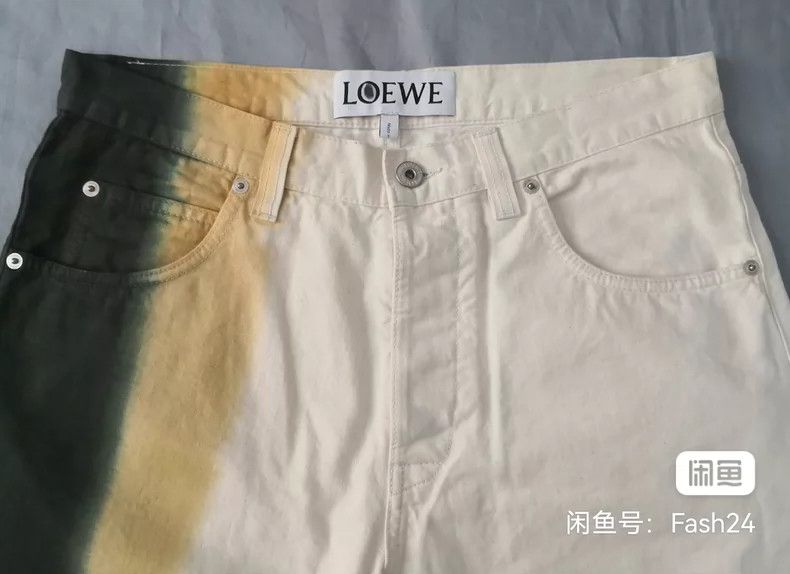 Loewe LOEWE Color-changing jeans Size 30" / US 8 / IT 44 - 2 Thumbnail