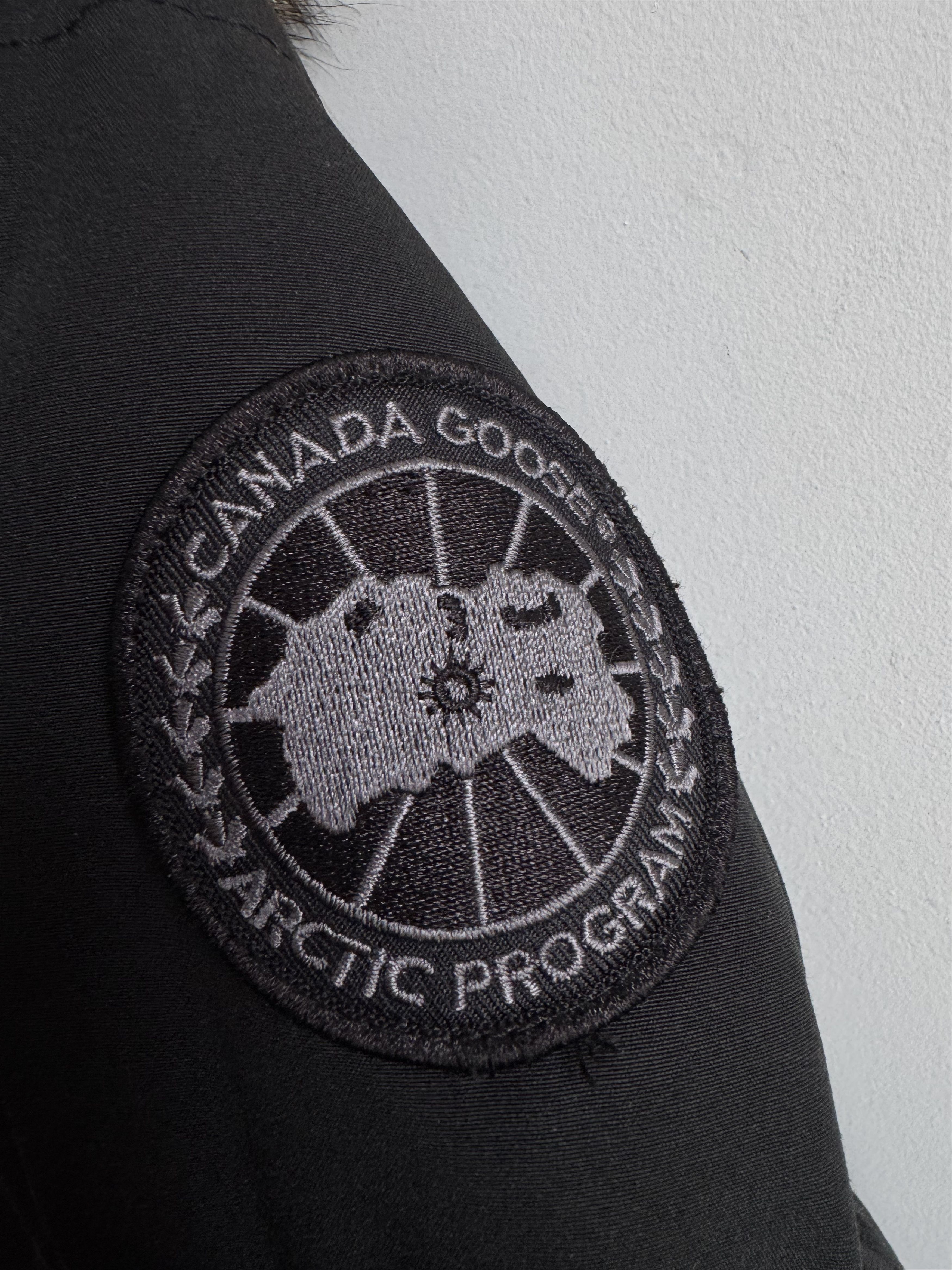 Canada Goose Canada Goose Shelburne Parka Black Label Size S Size S / US 4 / IT 40 - 4 Thumbnail