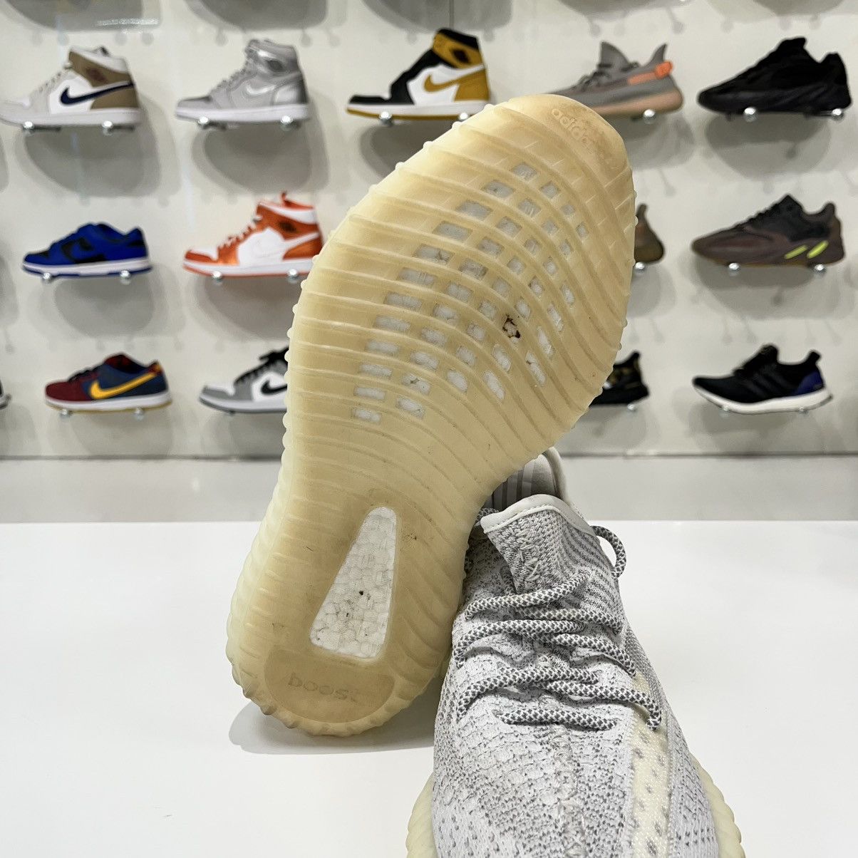 Adidas Adidas Yeezy Boost V2 Static Reflective Size US 8.5 / EU 41-42 - 10 Thumbnail