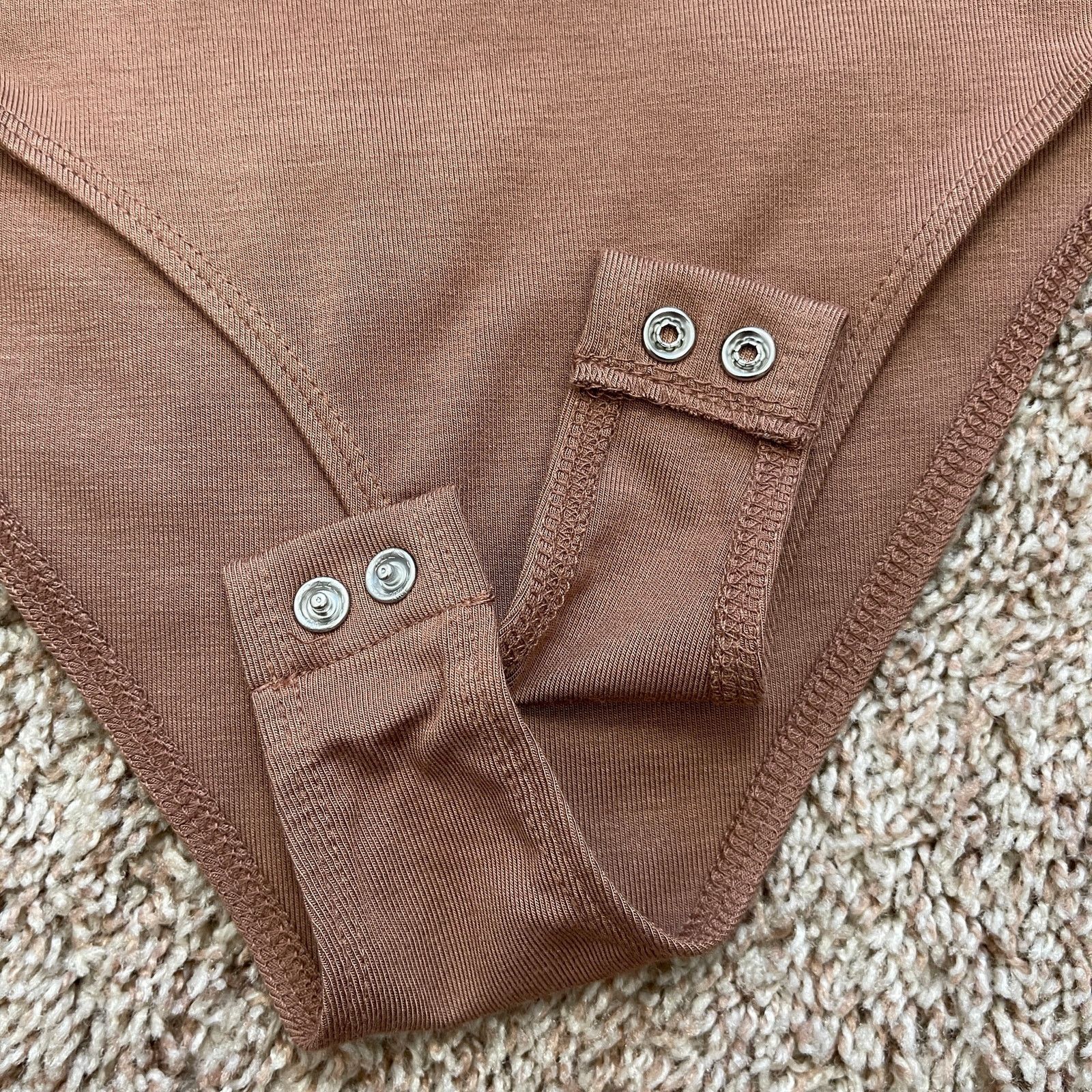 Forever 21 Forever 21 Scoop Back Short Sleeve Bodysuit Dusty Pink XS Size XS / US 0-2 / IT 36-38 - 21 Thumbnail