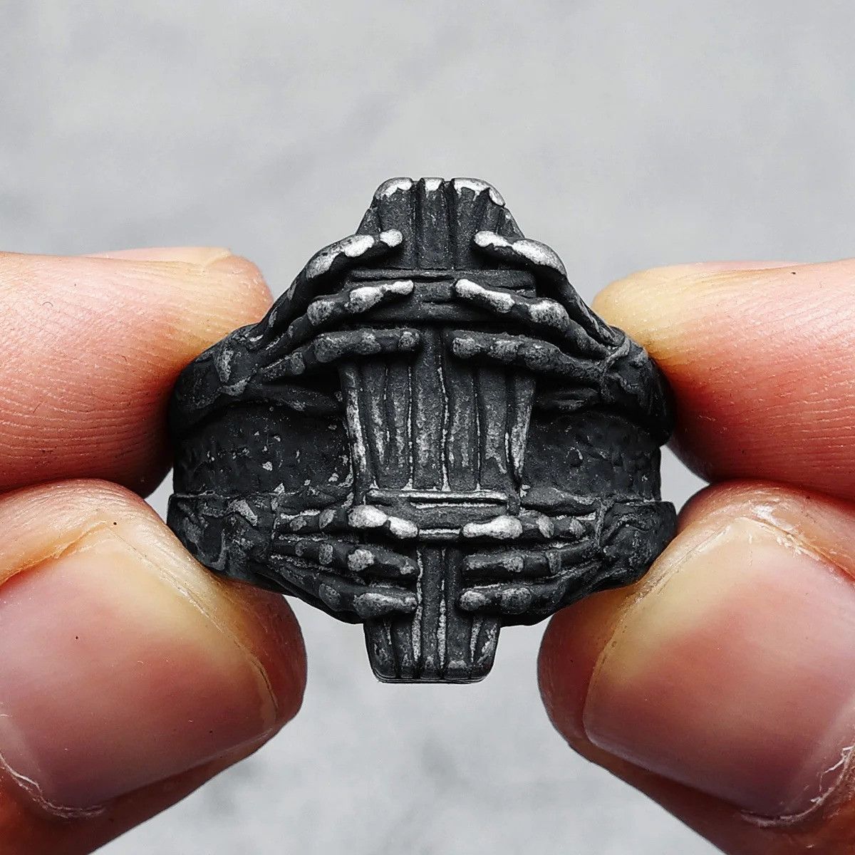 Jewelry Coffin Ghost Ring Streetwear Jewelry Fashion Gift Size ONE SIZE - 3 Thumbnail