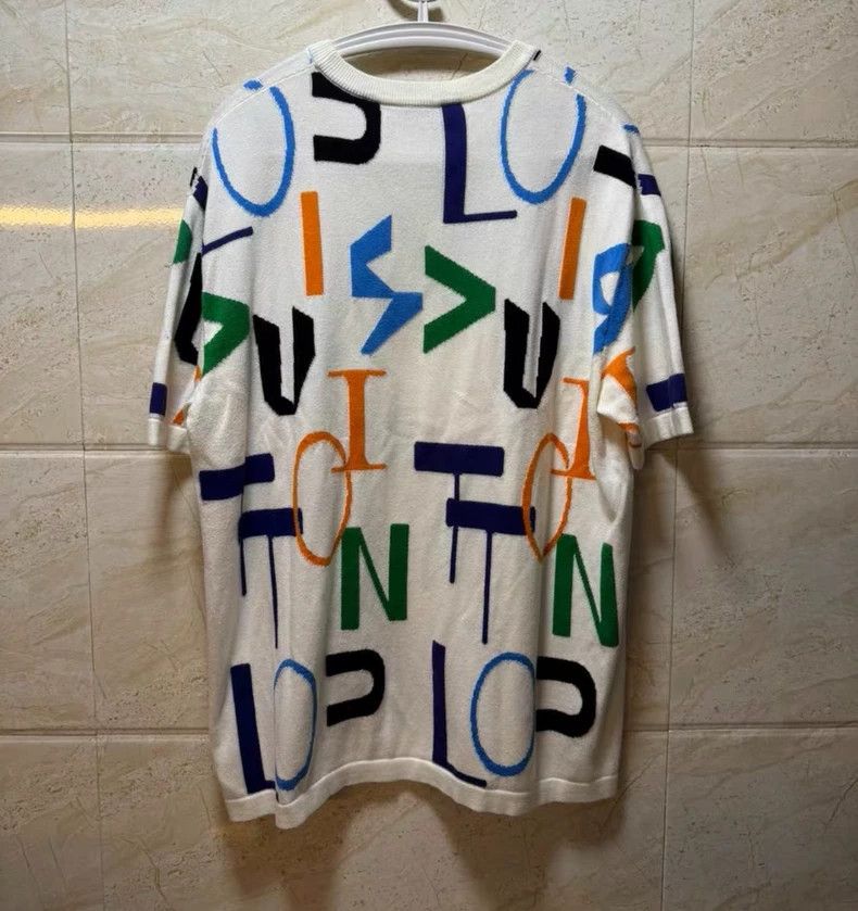 Louis Vuitton Louis Vuitton Round Neck Knit Short Sleeve 2503-Nextarrow Size US M / EU 48-50 / 2 - 8 Thumbnail