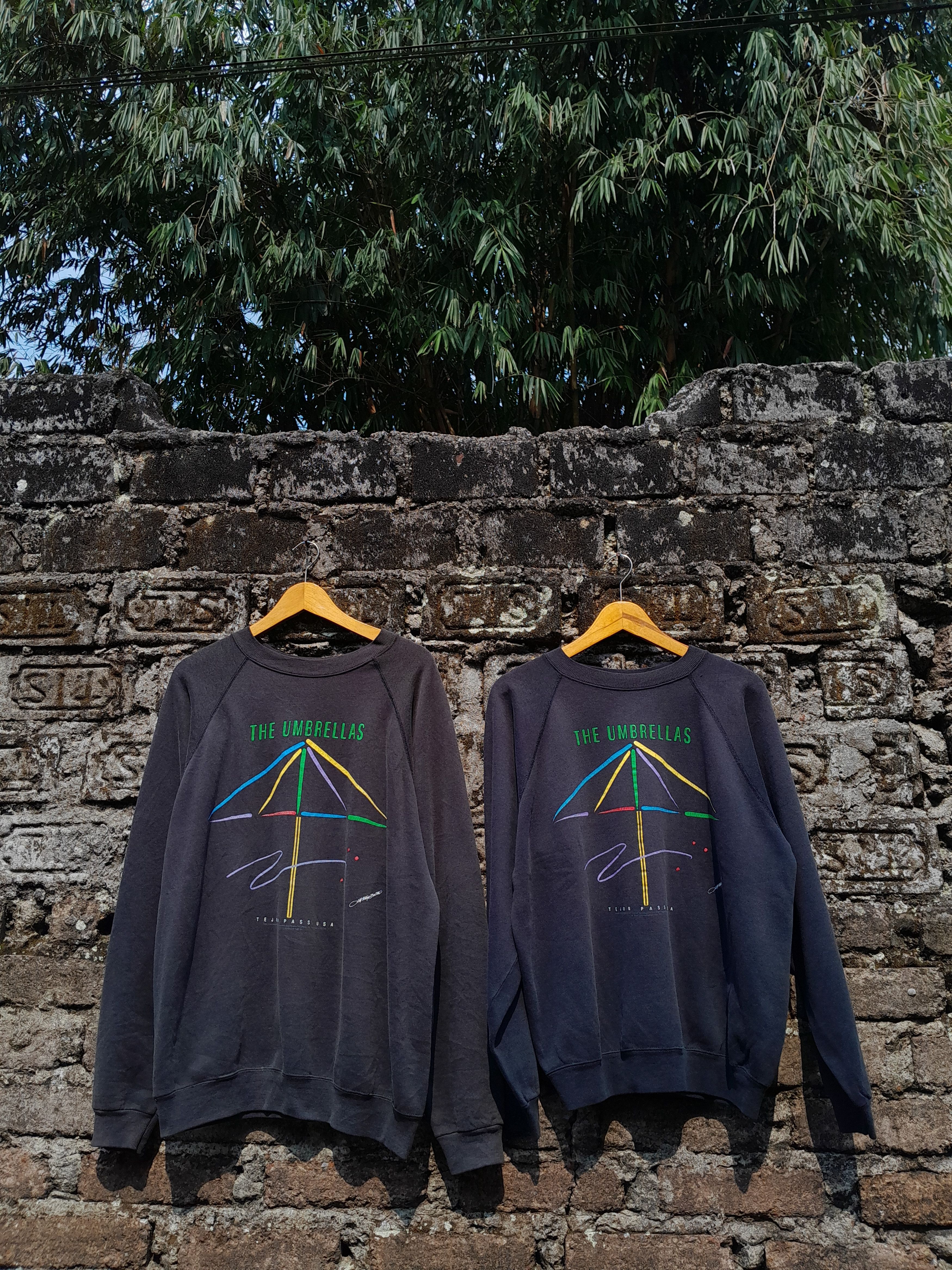 Band Tees × Vintage Vintage The Umbrellas Tejon Pass USA 1991 Sweatshirt Size US XL / EU 56 / 4 - 6 Thumbnail