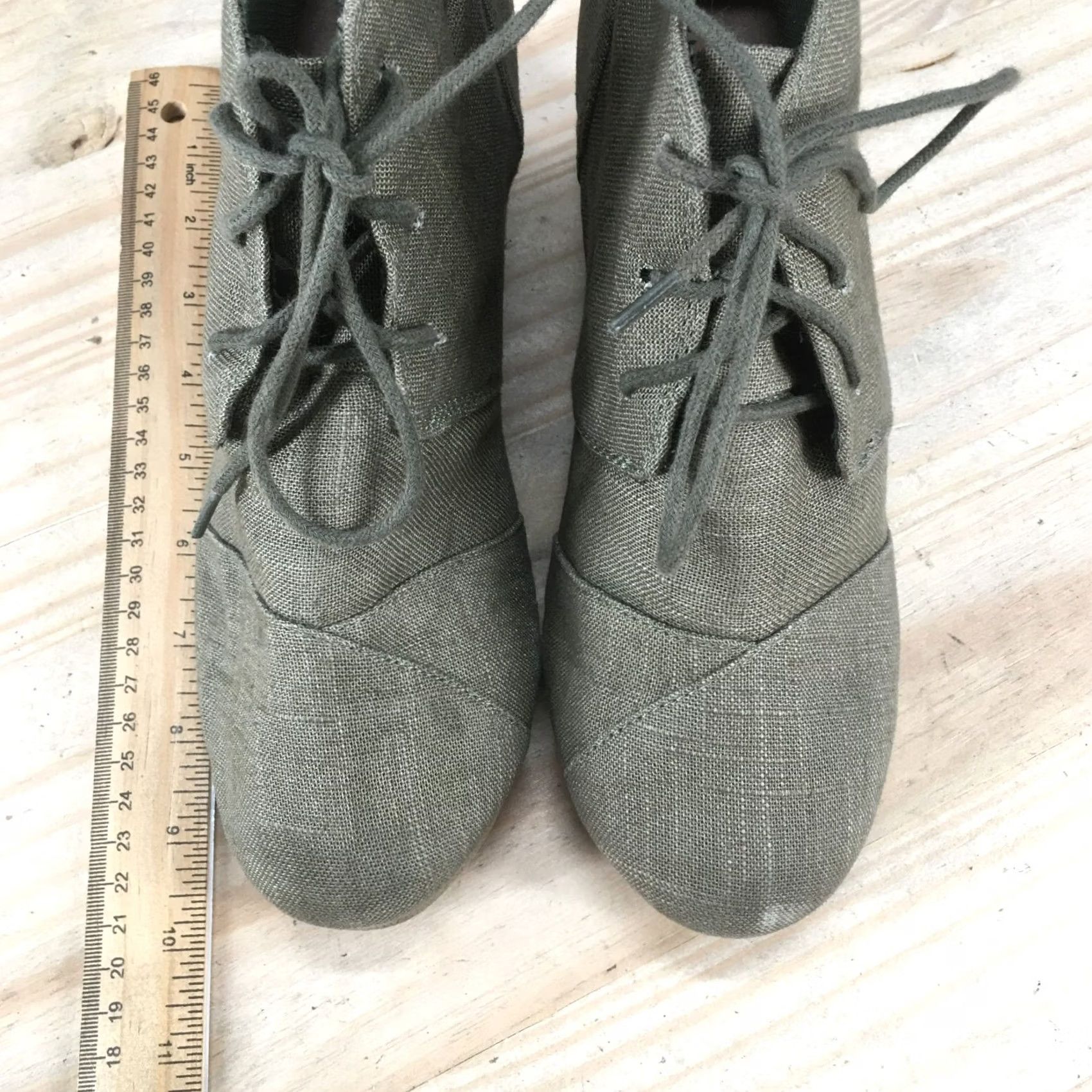 Vintage Maurices Boots Womens 9 Tali Ankle Booties Green Faux Leather Wedge Lace Up Size US 9 / IT 39 - 7 Thumbnail