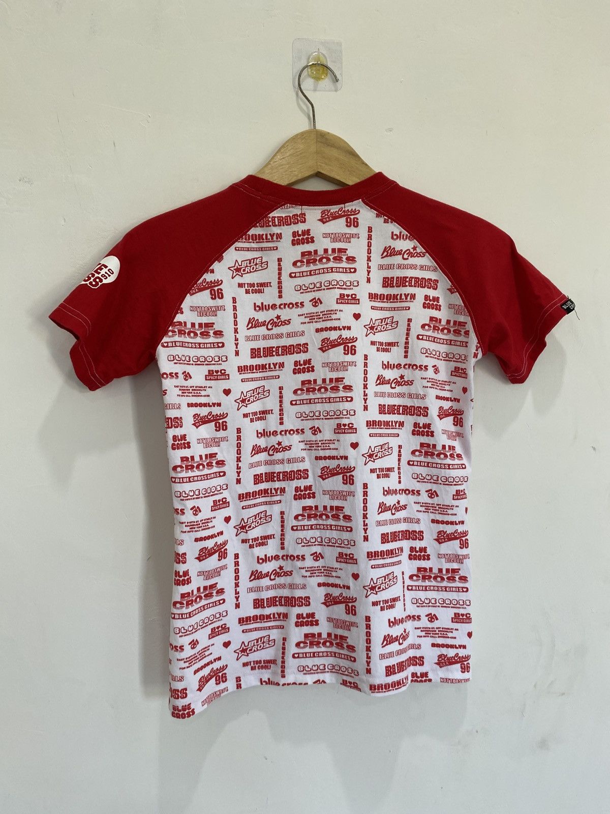 Japanese Brand Hysteric glamour blue cross short sleeve raglan t-shirt Size L / US 10 / IT 46 - 3 Thumbnail
