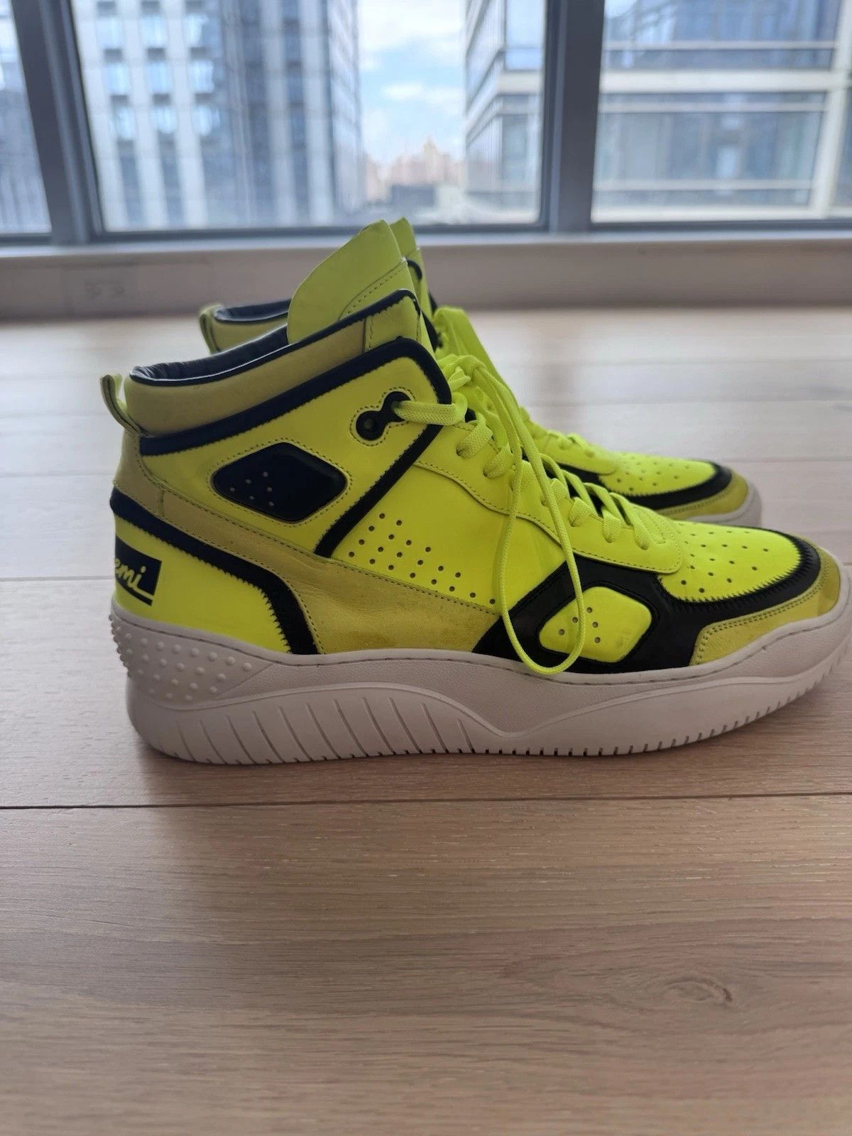 Buscemi Buscemi Mens Basket Neon Yellow High Top SneakerUS 11 Size US 11 / EU 44 - 6 Thumbnail