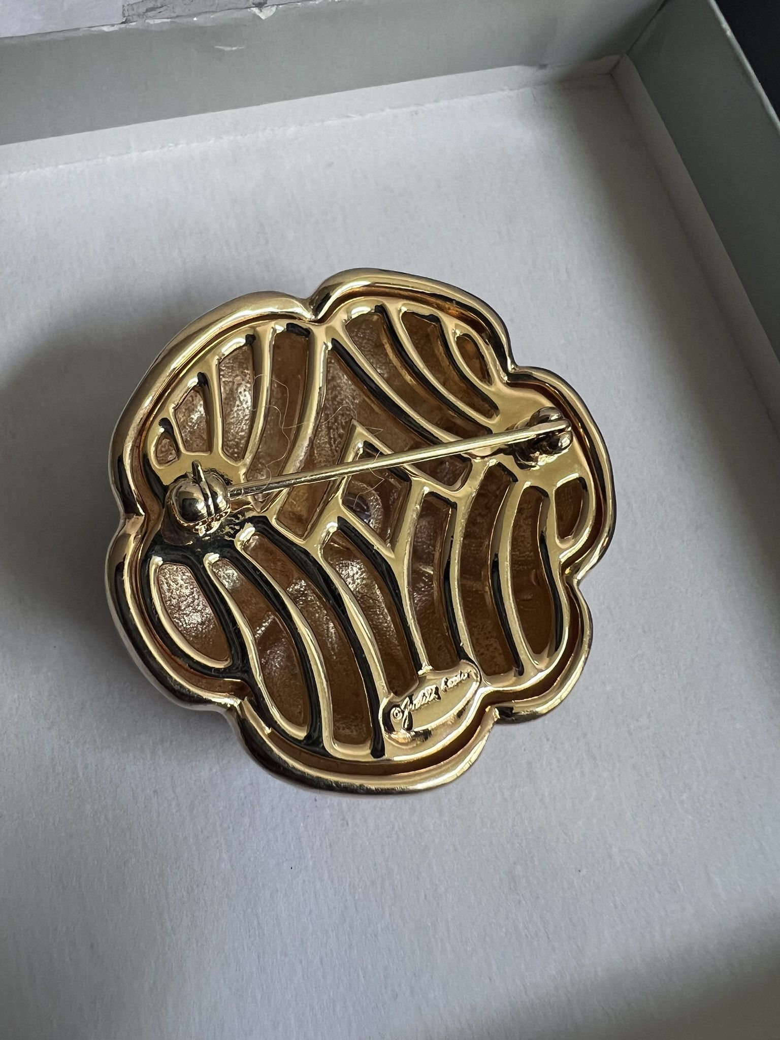 Judith Leiber JUDITH LEIBER Strawberry Brooch Size ONE SIZE - 3 Thumbnail