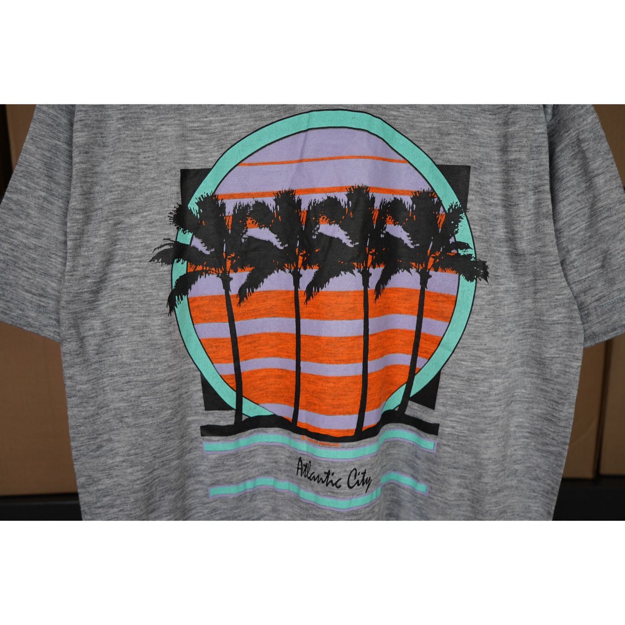 Vintage Men's L Grey Vintage Souvenir Tshirt Atlantic City 90s #435 Size US L / EU 52-54 / 3 - 3 Thumbnail