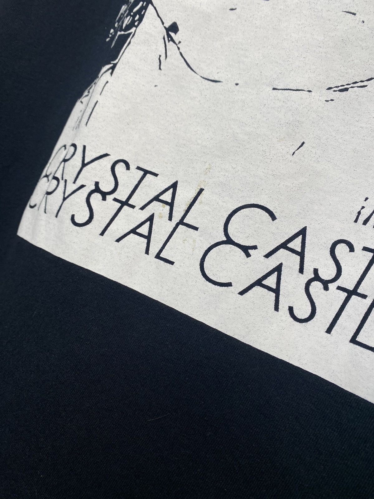 Vintage Vintage Crystal Castles Madonna Black Eye Shirt Size US L / EU 52-54 / 3 - 3 Thumbnail