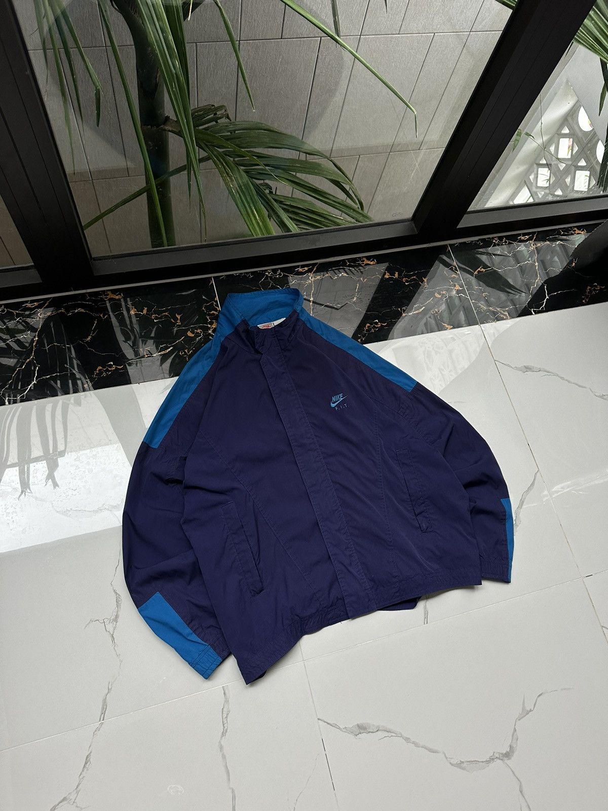 Nike × Vintage 90s NIKE VINTAGE BASIC LOGO STREETWEAR LIGHT JACKET Size US L / EU 52-54 / 3 - 1 Thumbnail