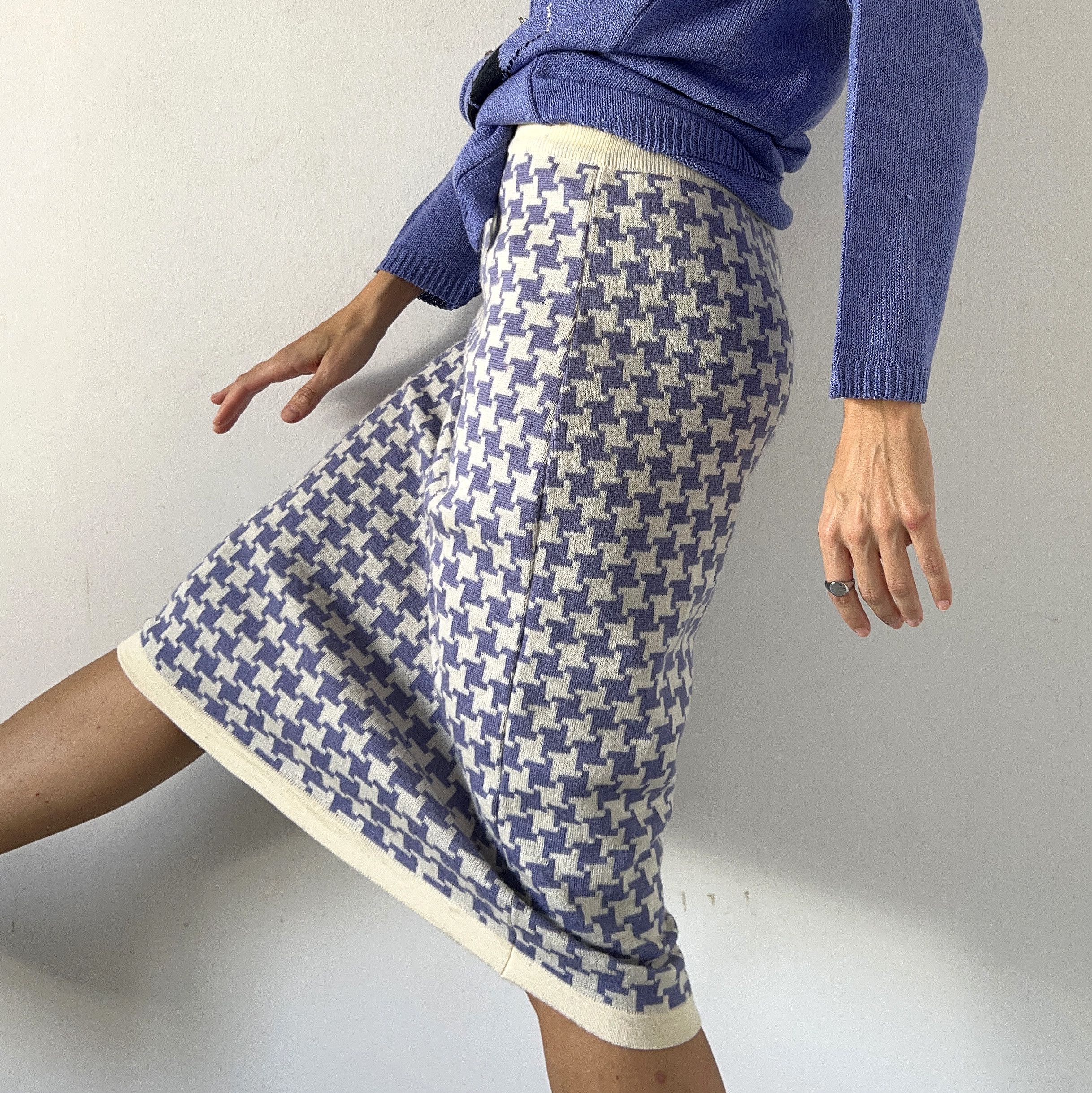 Evan Picone Vintage 90s houndstooth knitted skirt Size 30" / US 8 / IT 44 - 6 Thumbnail