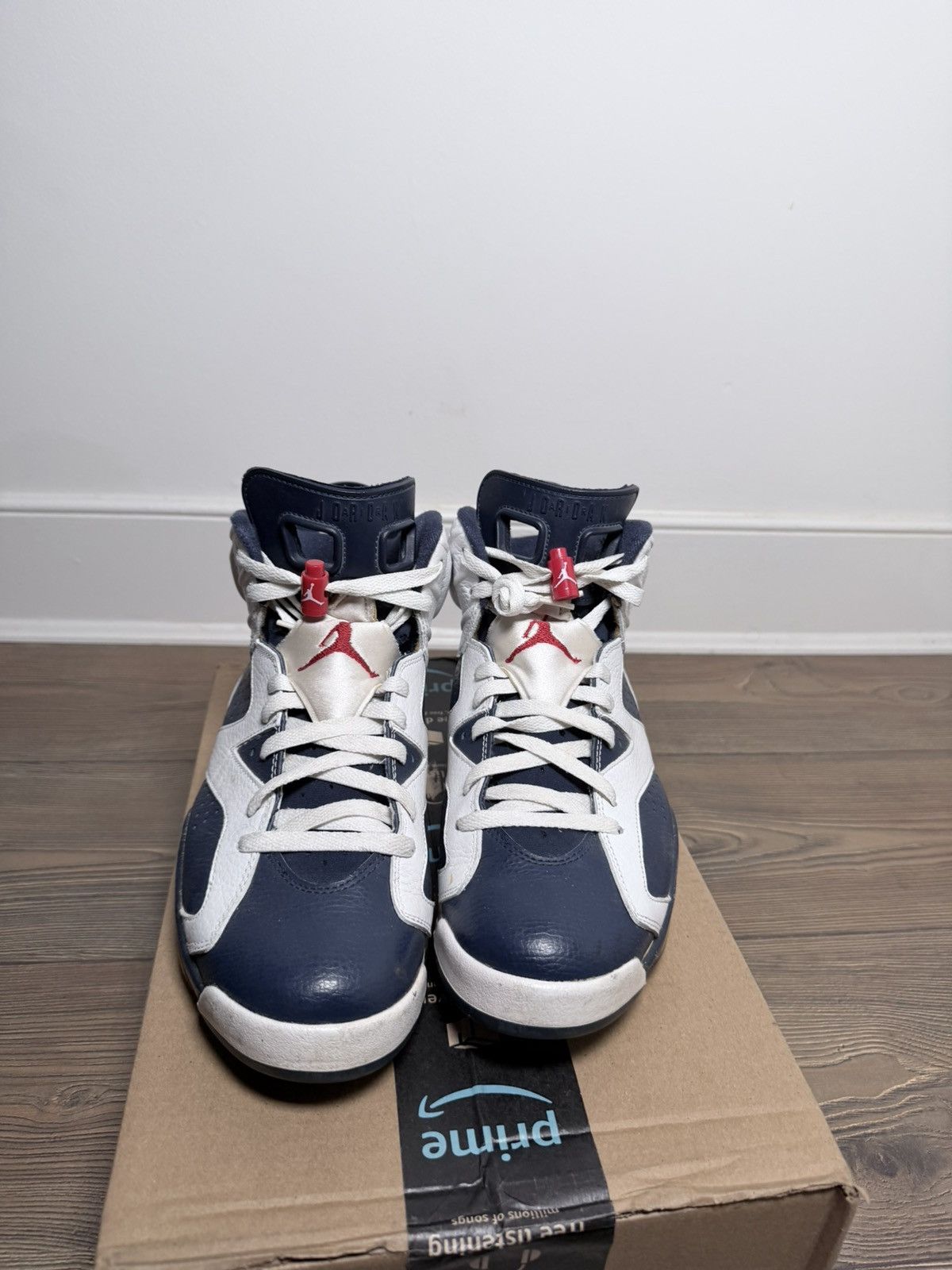 Jordan Brand Air Jordan 6 Retro “Olympic” 2012 Size 10.5 Size US 10.5 / EU 43-44 - 2 Thumbnail