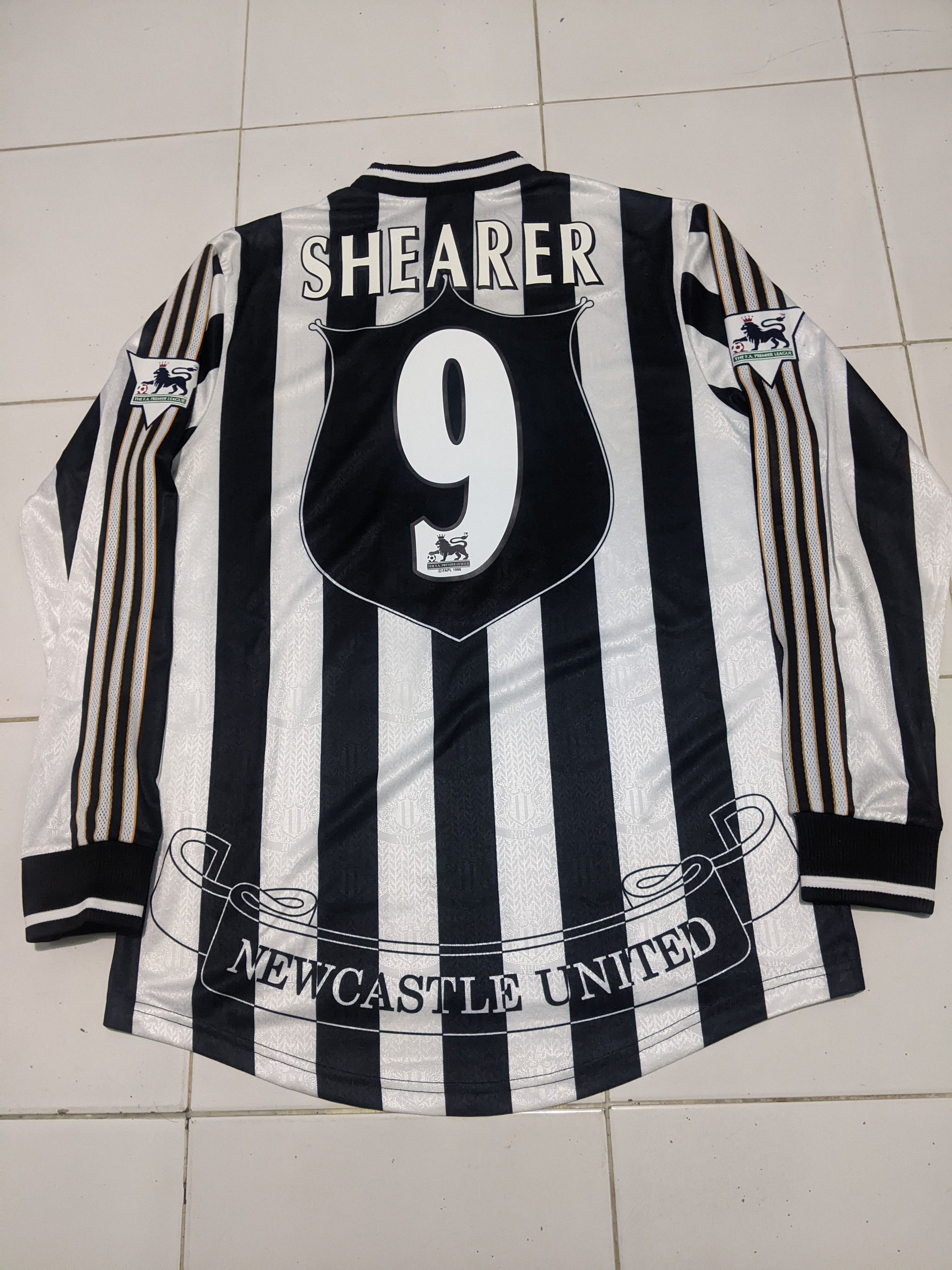 Adidas Newcastle united 1998 home Shearer Jersey football shirt Size US XL / EU 56 / 4 - 2 Thumbnail