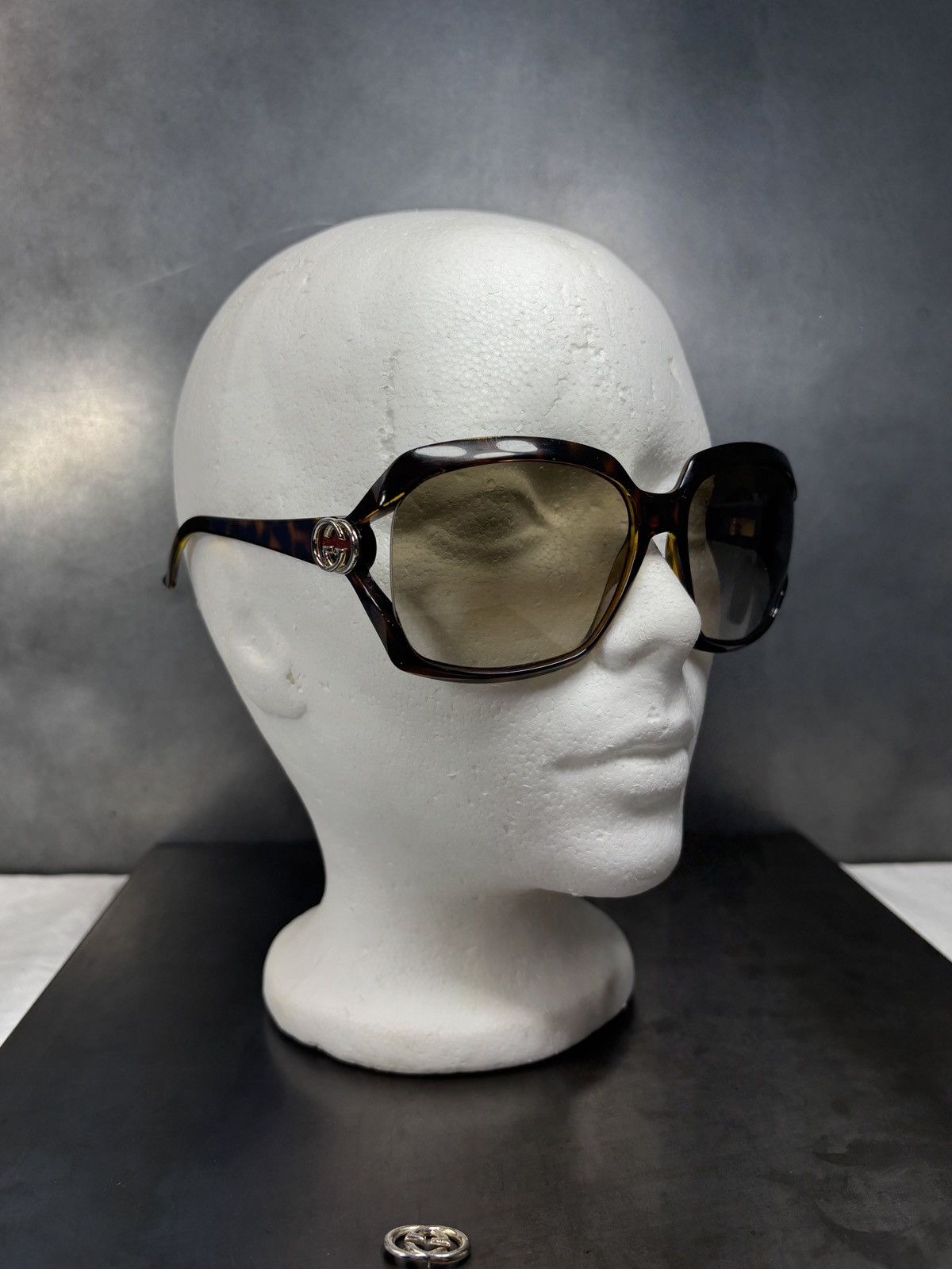 Gucci × Streetwear × Vintage GUCCI 1997 Oval Sunglasses GG1157/S