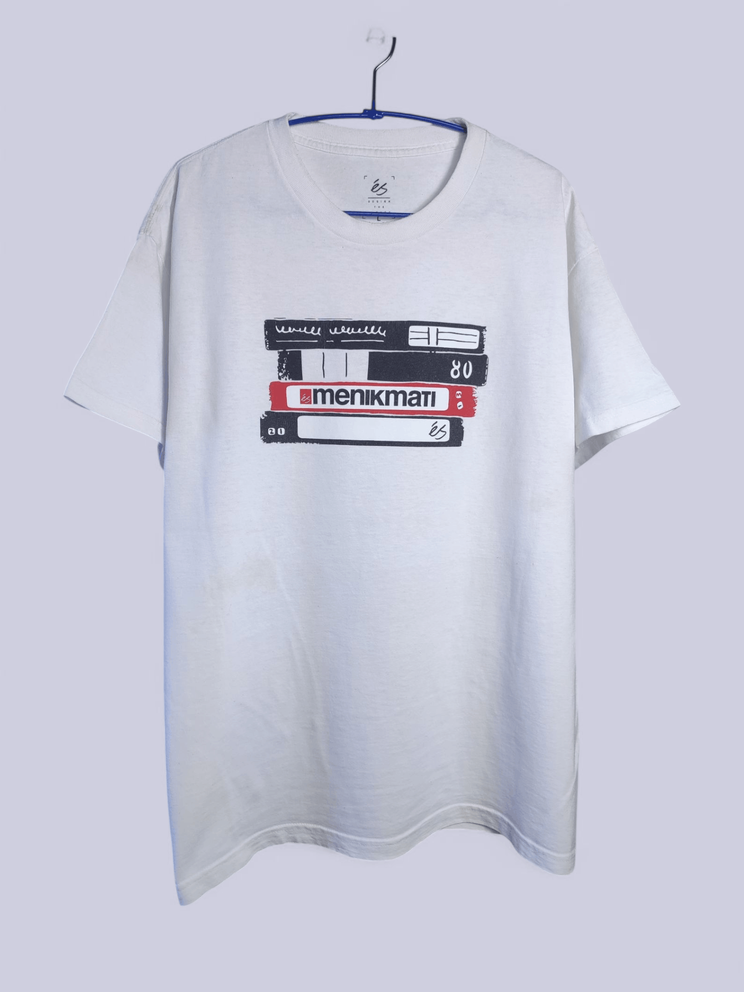 Vintage eS Menikmati Graphic T-Shirt Skate Vintage 2000 Streetwear Size US L / EU 52-54 / 3 - 1 Thumbnail