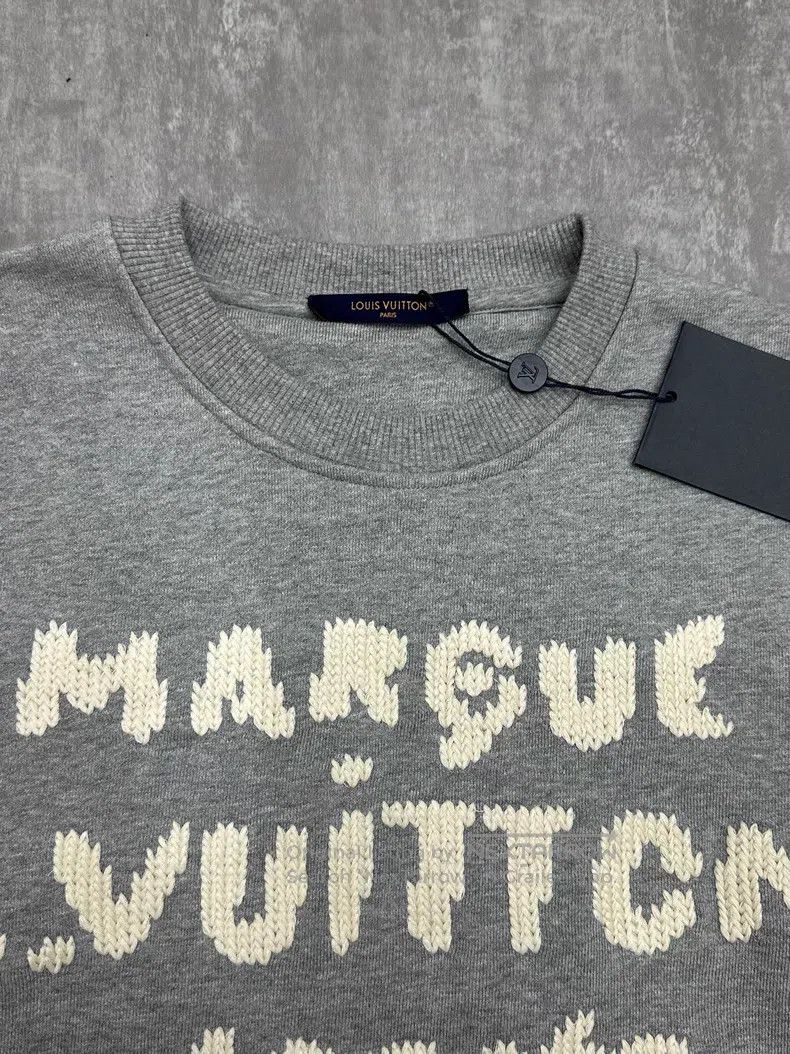 Louis Vuitton Louis Vuitton New Grey Long Sleeve Sweater Size US L / EU 52-54 / 3 - 3 Thumbnail