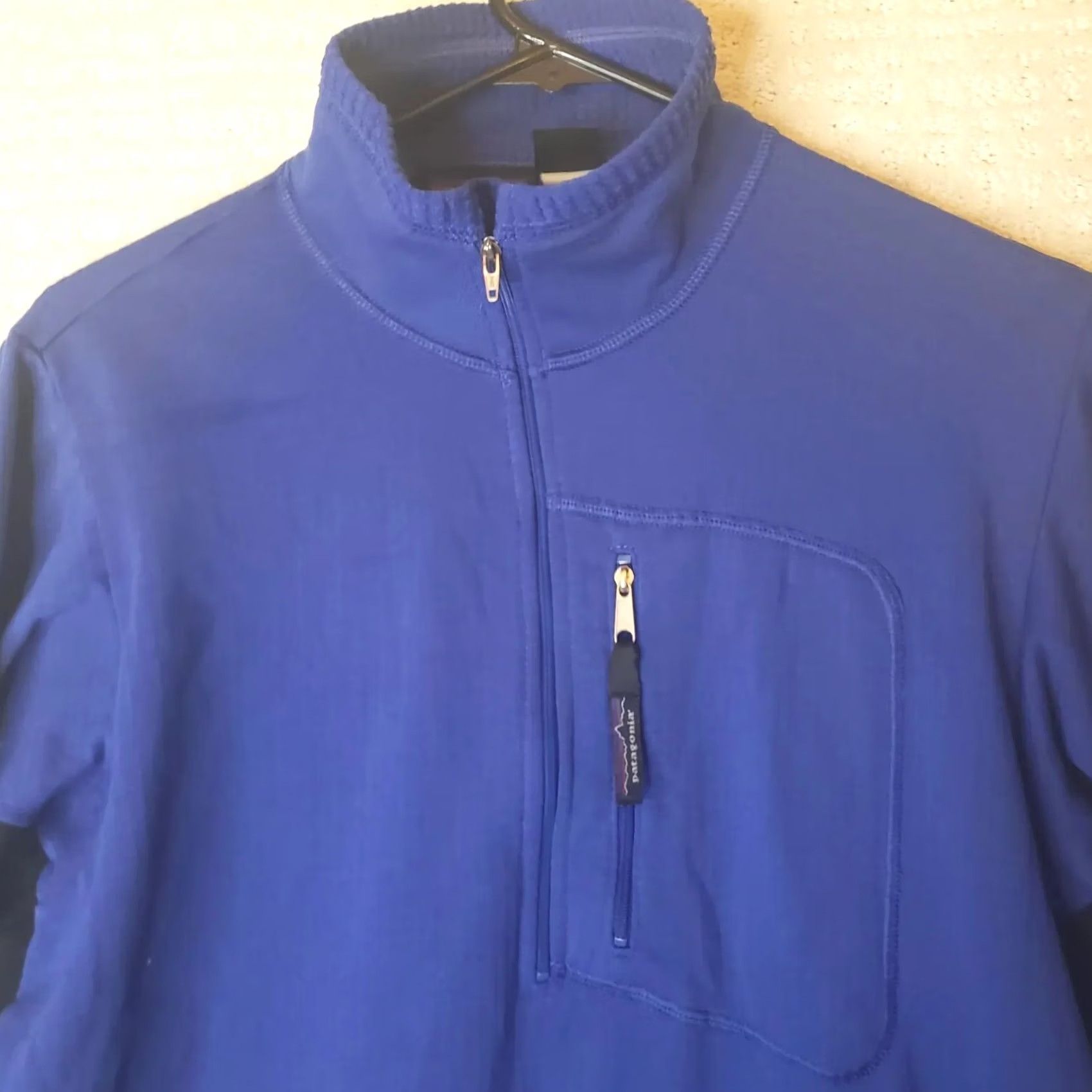 Patagonia Patagonia Men's S Blue Black Jacket Full Zip Logo Softshell Pockets Slim Fit Windbreaker Casual Travel Outdoor Shirt? Size US S / EU 44-46 / 1 - 3 Thumbnail