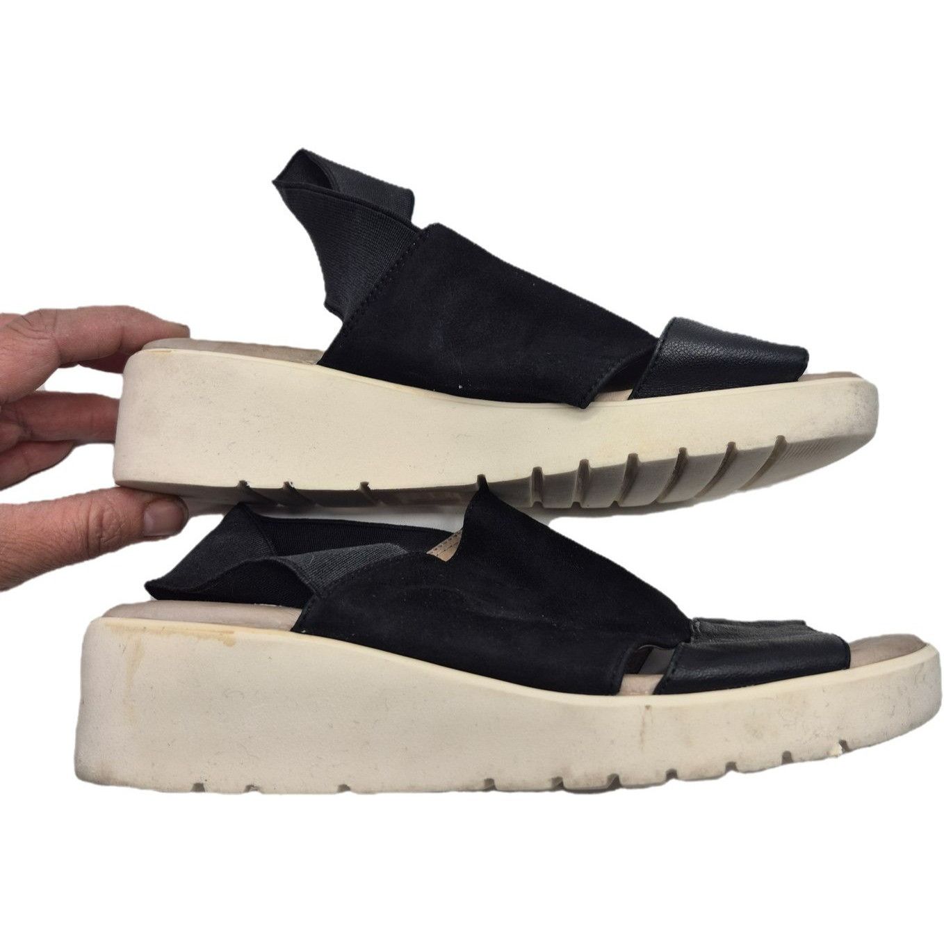 Johnston & Murphy Johnston & Murphy Cassandra Platform Sandals Black Suede 6.5 Size US 6.5 / IT 36.5 - 5 Thumbnail