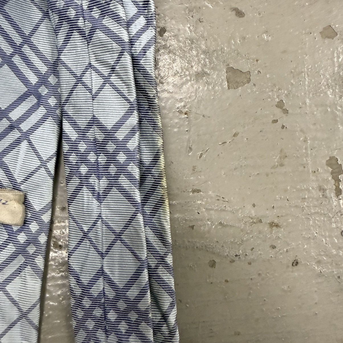 Burberry Vintage Burberry Nova Check Blue Classic Silk Tie Size ONE SIZE - 6 Thumbnail