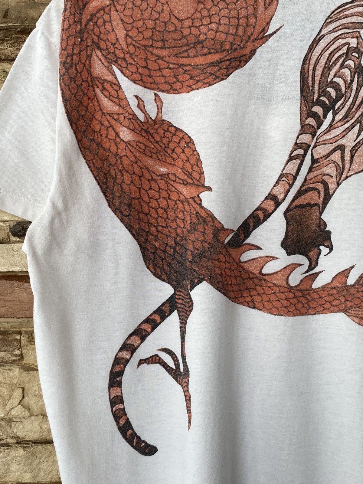 Japanese Brand Sukajan Dragon Vs Tiger V Neck Tees Size US L / EU 52-54 / 3 - 11 Thumbnail
