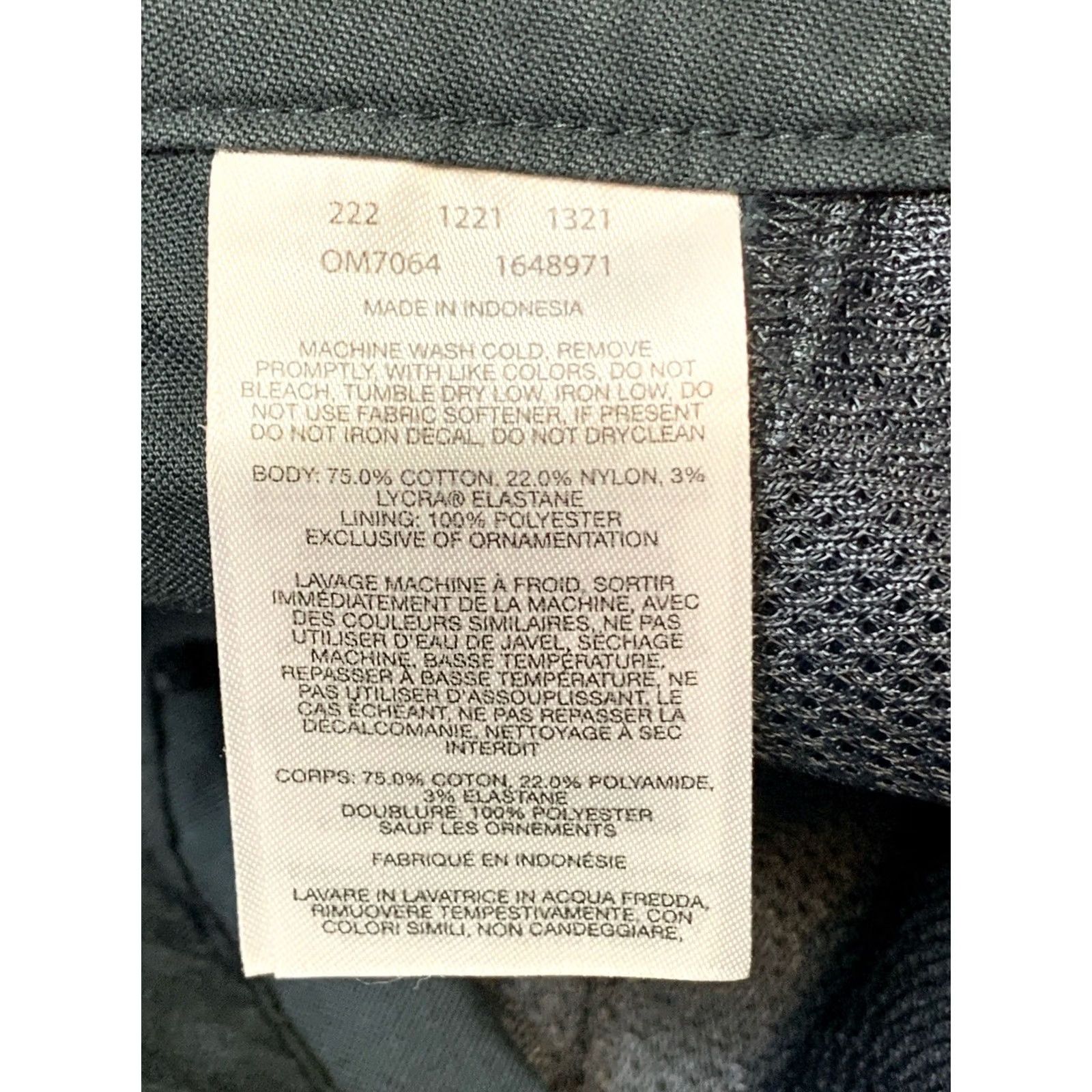 Mountain Hardwear Mountain Hardwear AP Pant Men 28x32 Black Outdoor Hiking Nylon Blend Roll Cuff Chino Straight Regular Pockets Reflective Breathable Logo Zipper Button Size US 28 / EU 44 - 4 Thumbnail