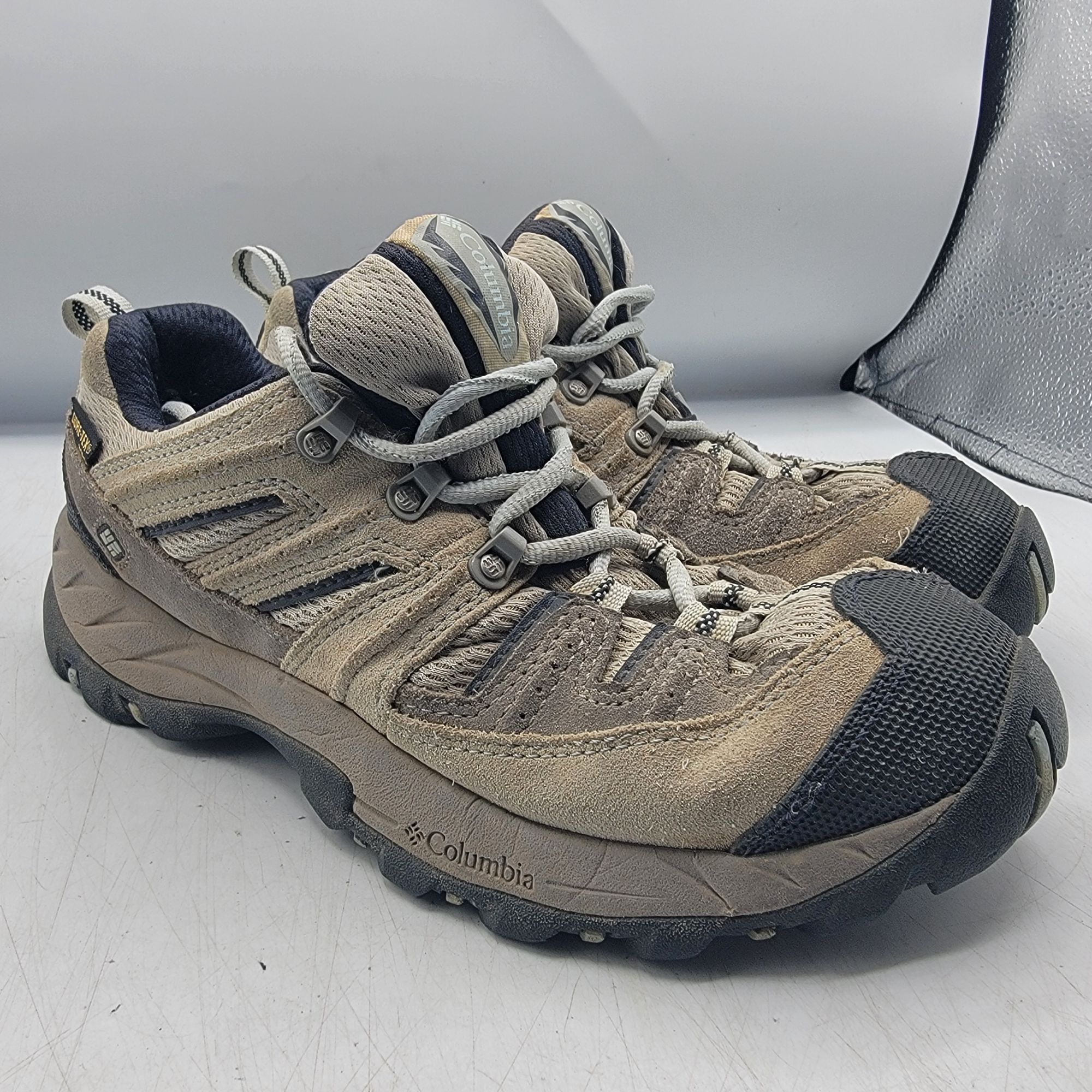 Columbia Columbia Kestrel XCR Womens 8 Brown Shoes Gore Tex Hiking Ca Size US 8 / IT 38 - 1 Thumbnail