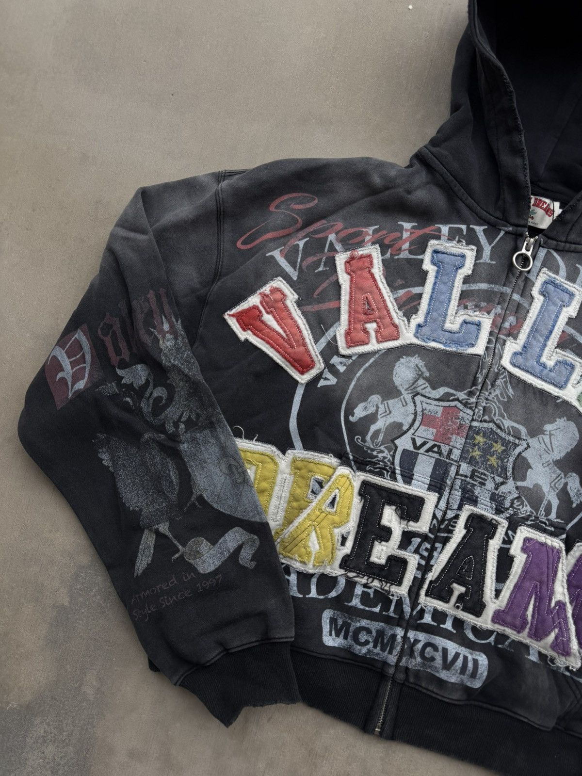 Vale Vale Forever Blasted Zip-Up Hoodie Size Medium NWT Size US M / EU 48-50 / 2 - 2 Thumbnail