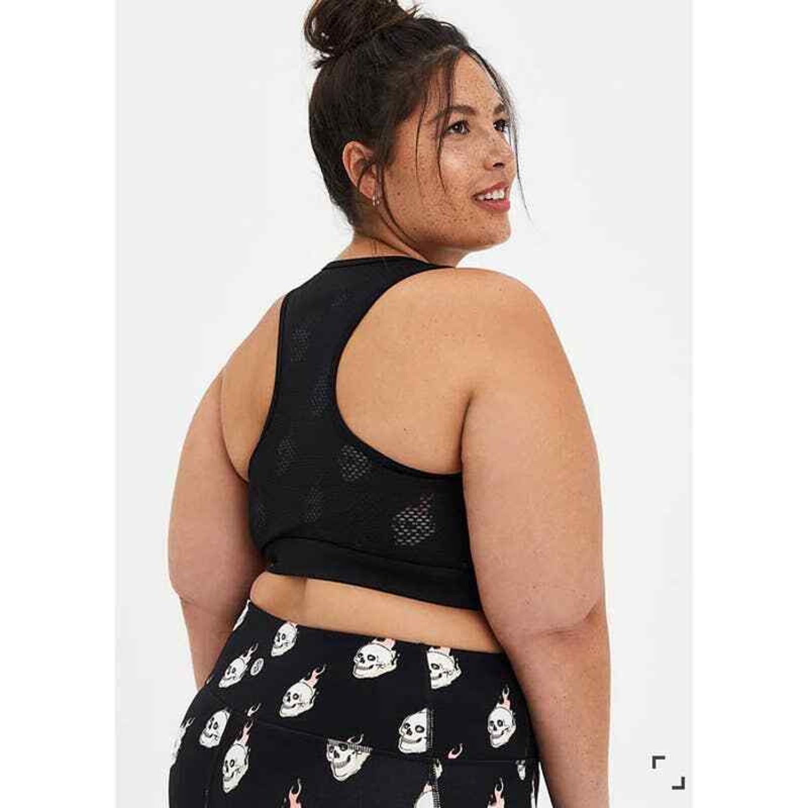 Torrid TORRID 3X BLACK SKULL FRONT FLAMES SPORTS BRA NWT Size 3XL / US 20-22 - 3 Thumbnail